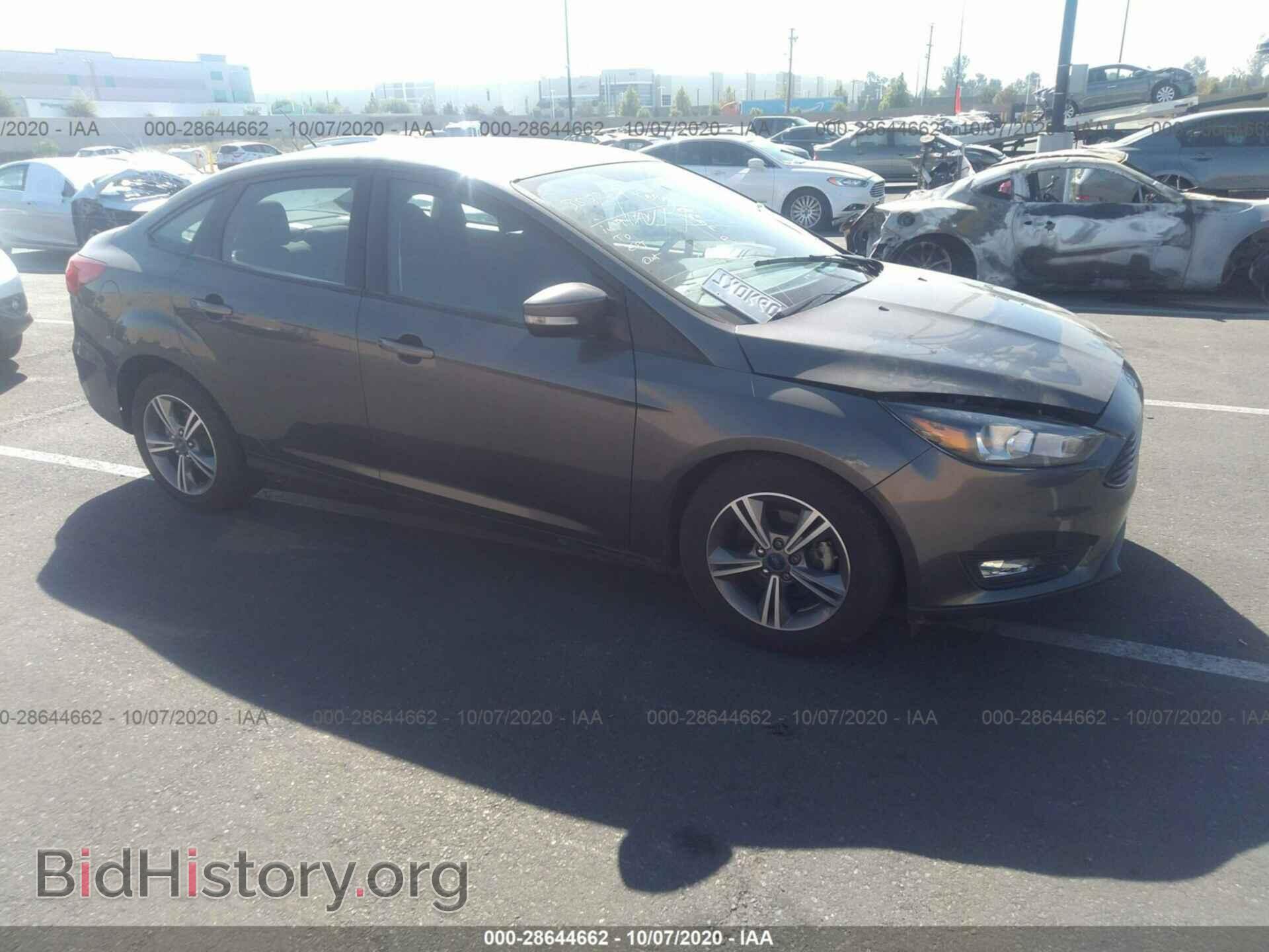 Фотография 1FADP3FE3HL235915 - FORD FOCUS 2017