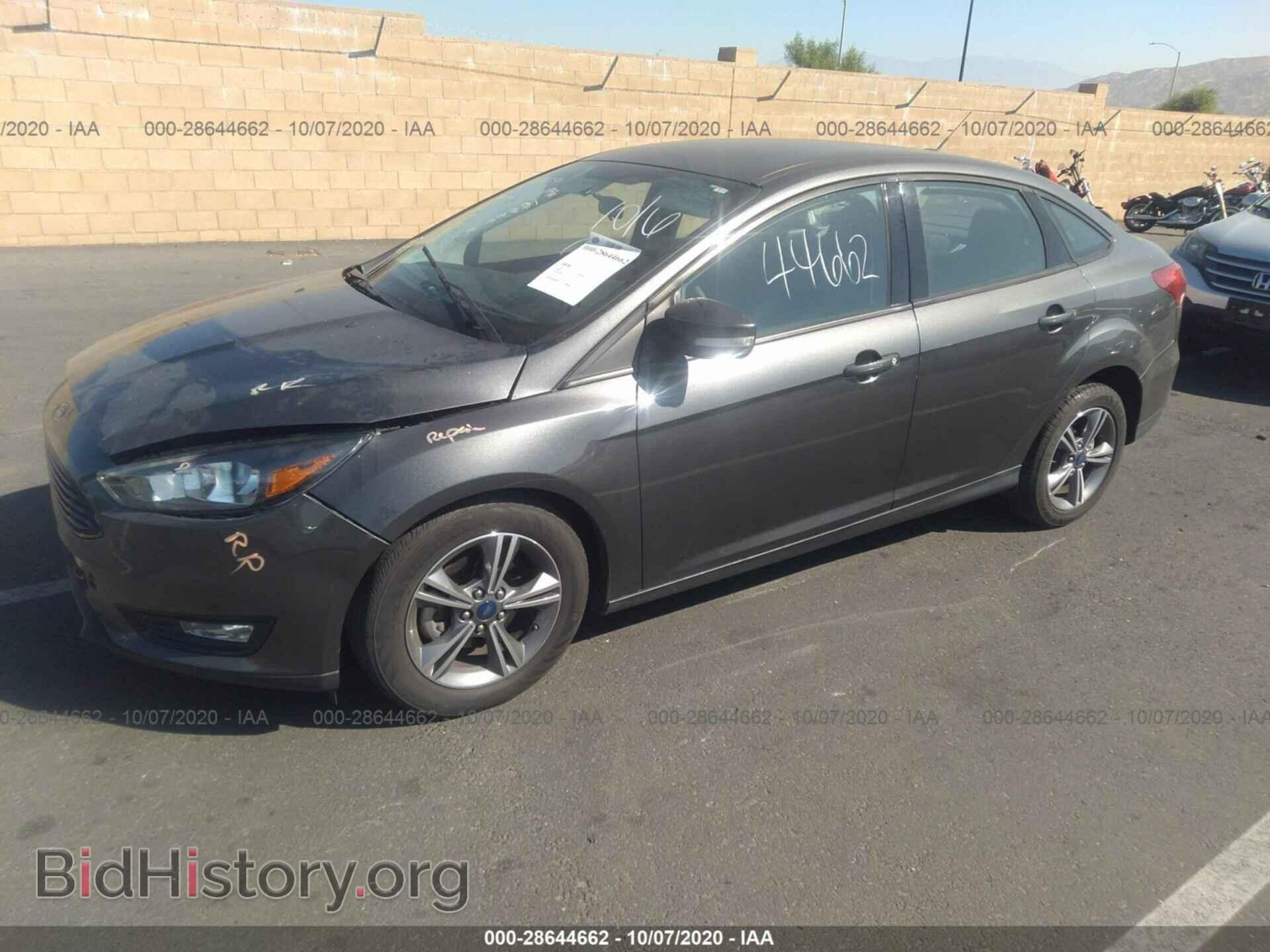 2017 FORD FOCUS - VIN: 1FADP3FE3HL235915 - Фото 2