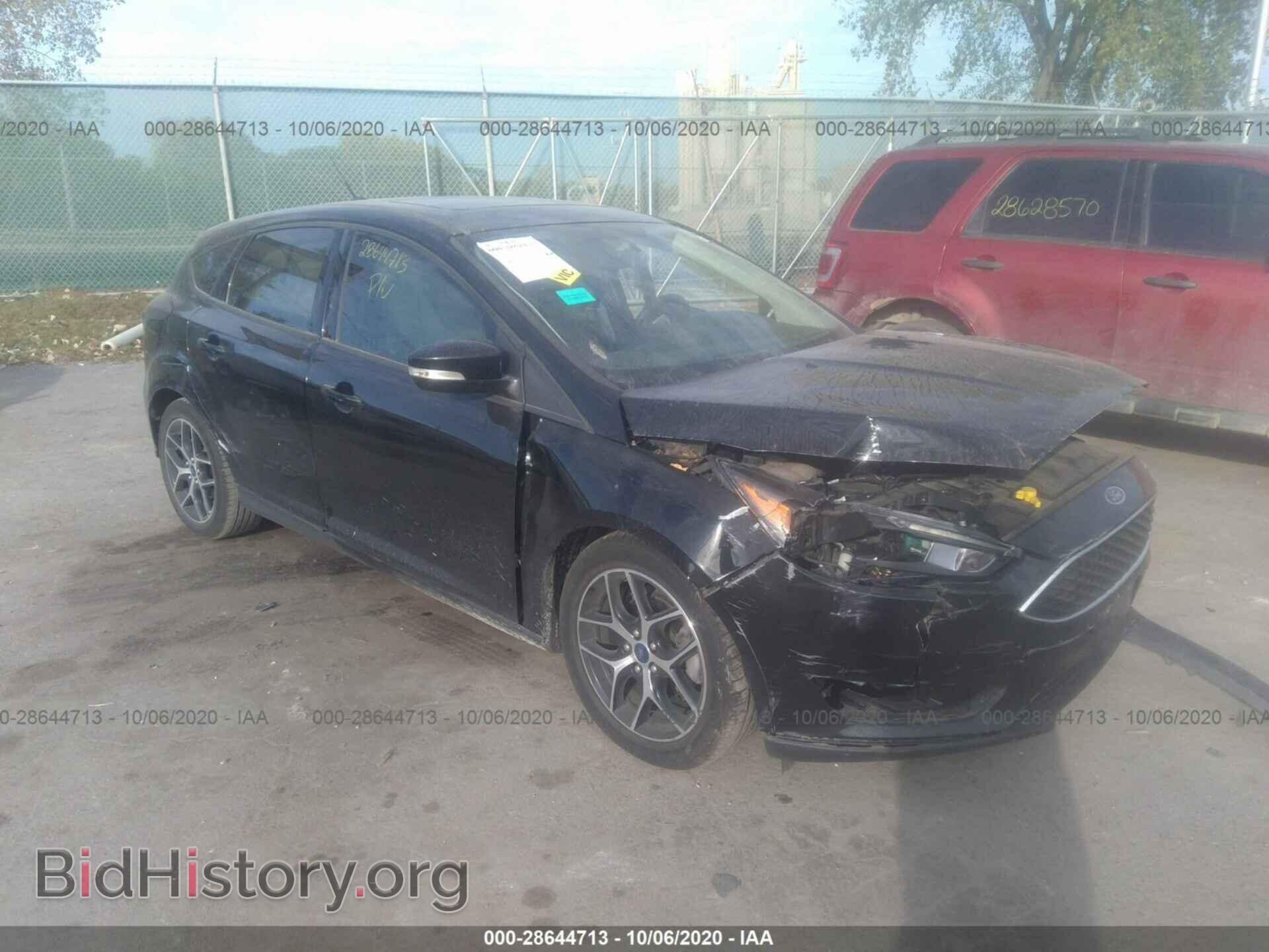 Фотография 1FADP3M24HL210935 - FORD FOCUS 2017