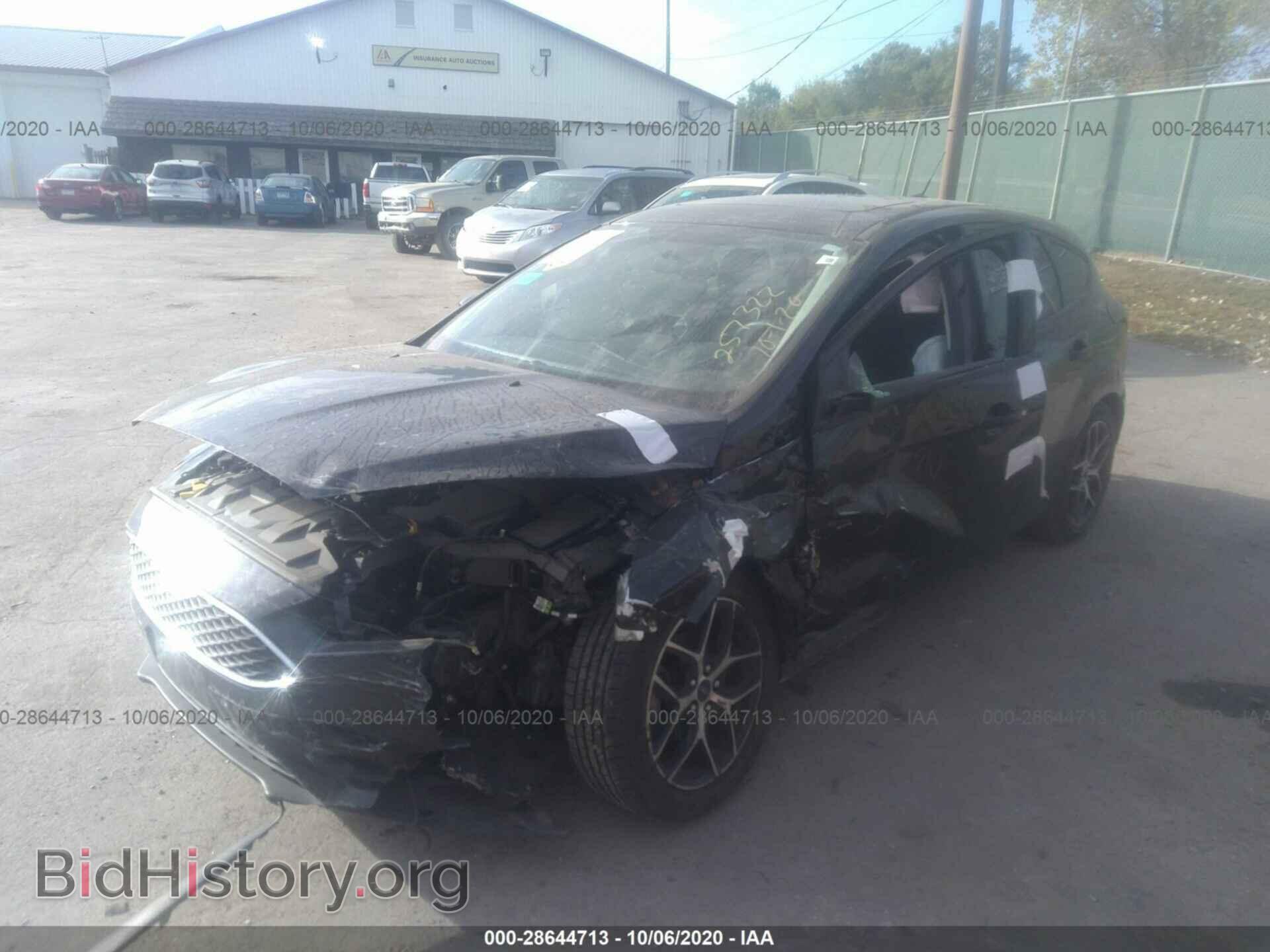 2017 FORD FOCUS - VIN: 1FADP3M24HL210935 - Photo 2