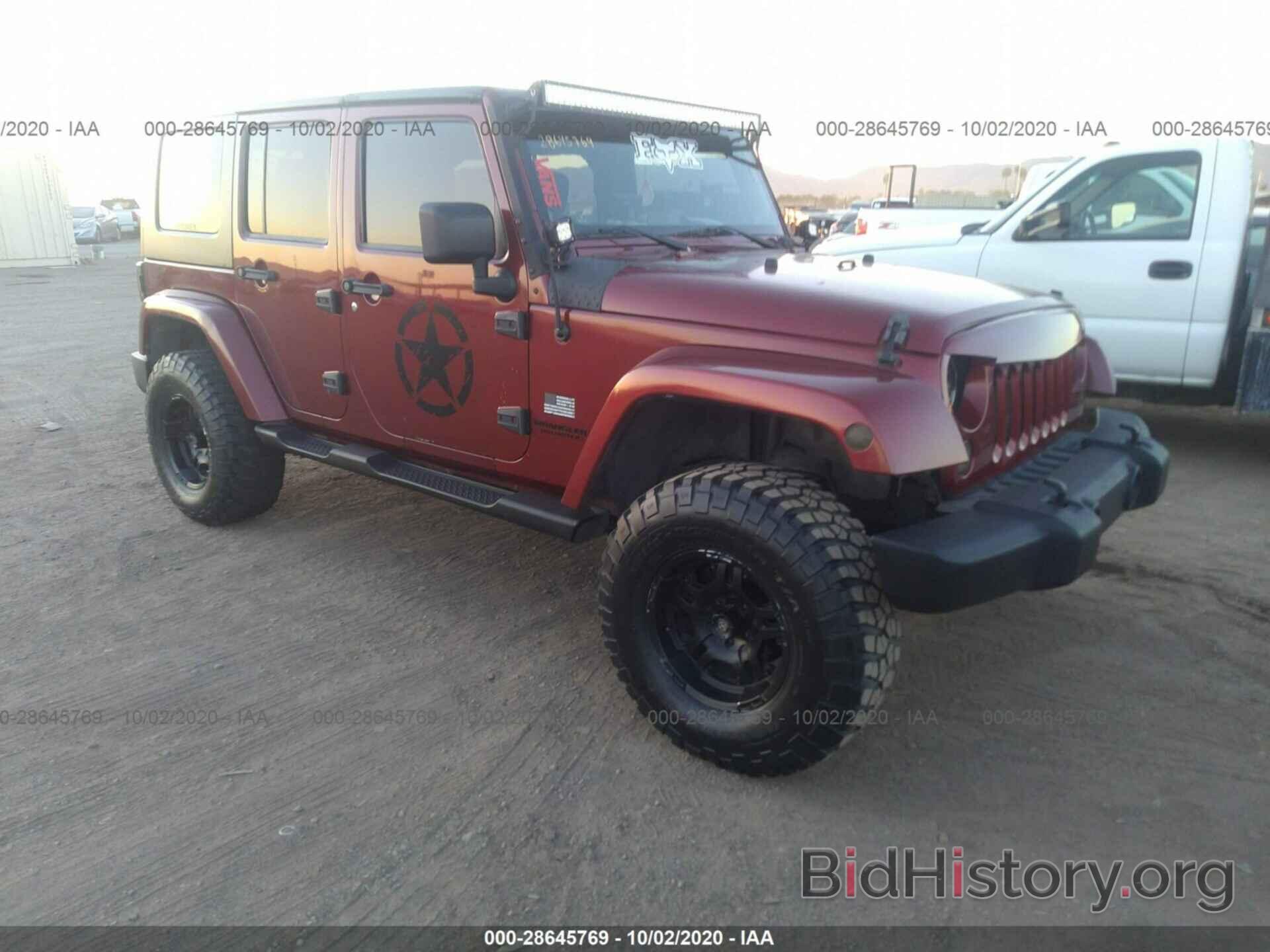 Фотография 1J4GA59158L639029 - JEEP WRANGLER 2008