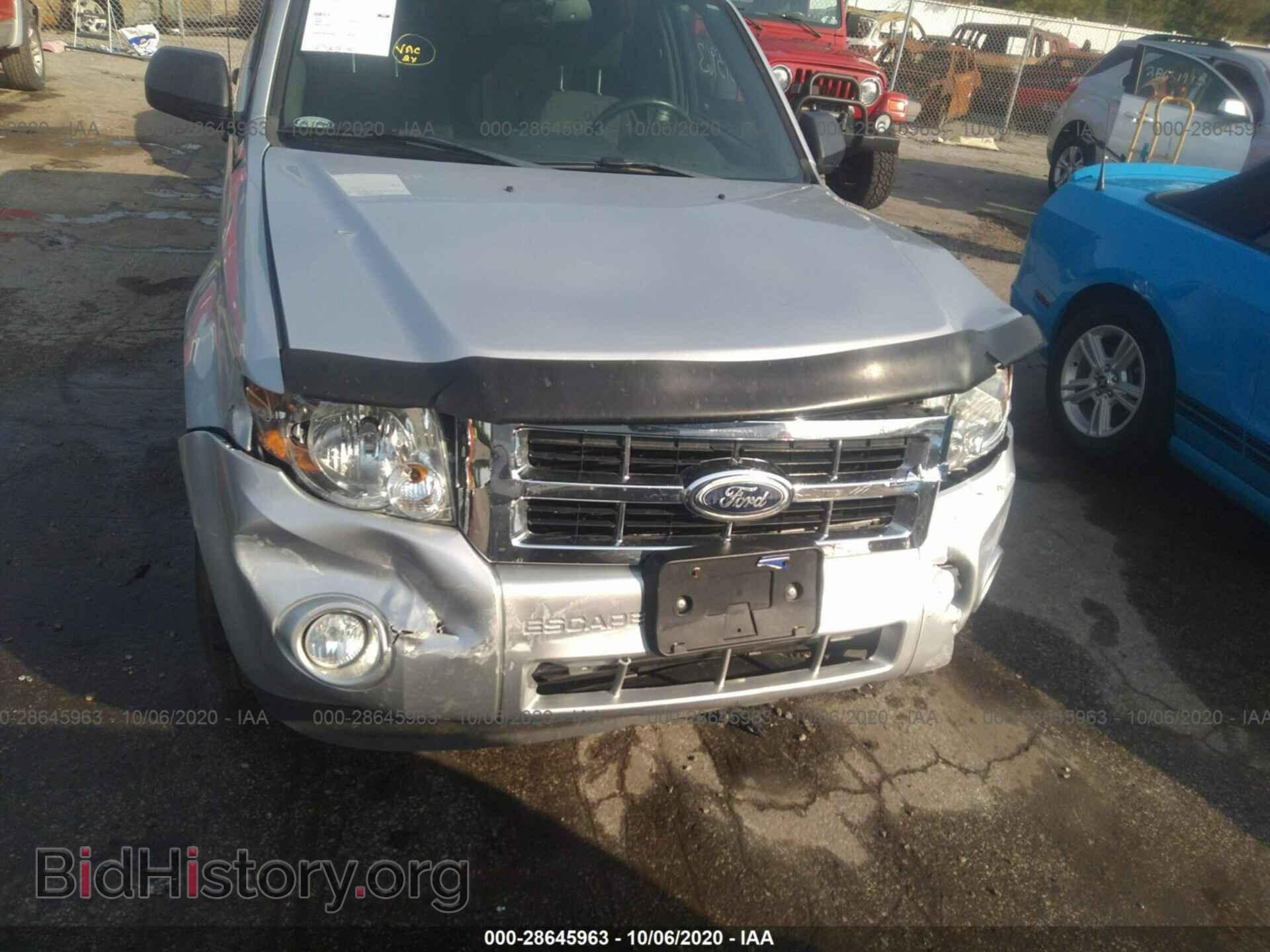2012 FORD ESCAPE - VIN: 1FMCU0D77CKC15582 - Photo 6