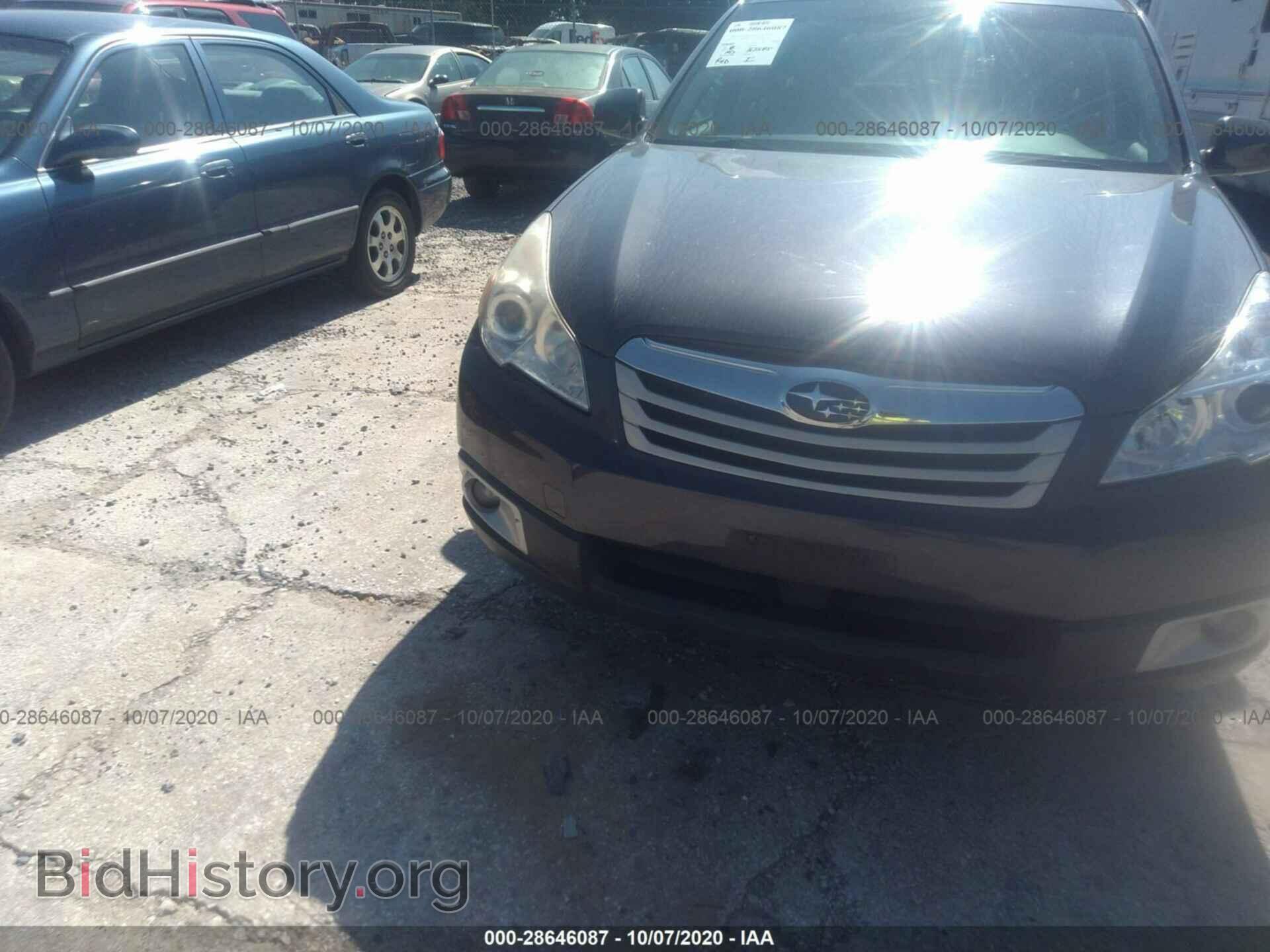 2011 SUBARU OUTBACK - VIN: 4S4BRCCC0B3368164 - Photo 6