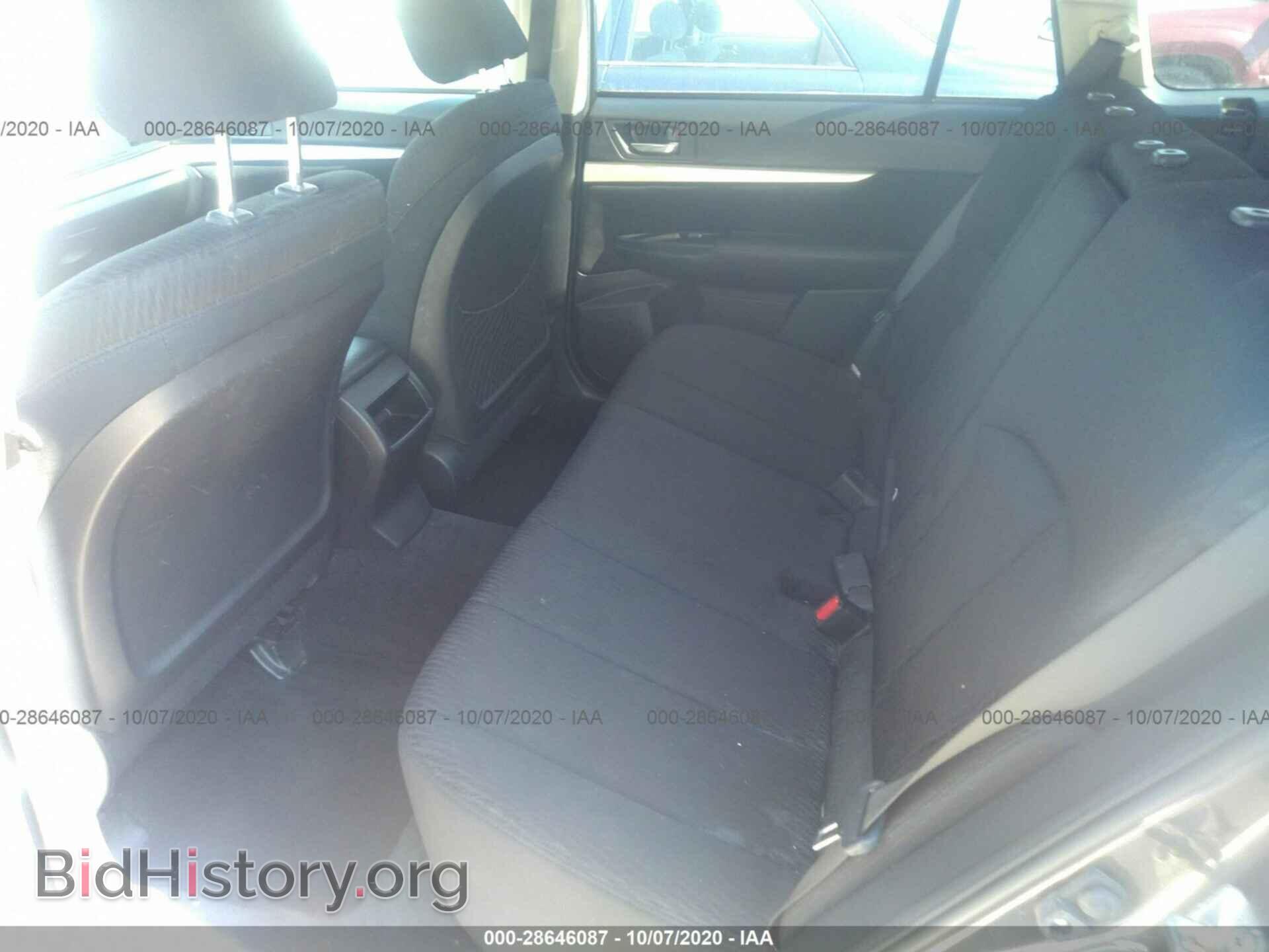 2011 SUBARU OUTBACK - VIN: 4S4BRCCC0B3368164 - Photo 8