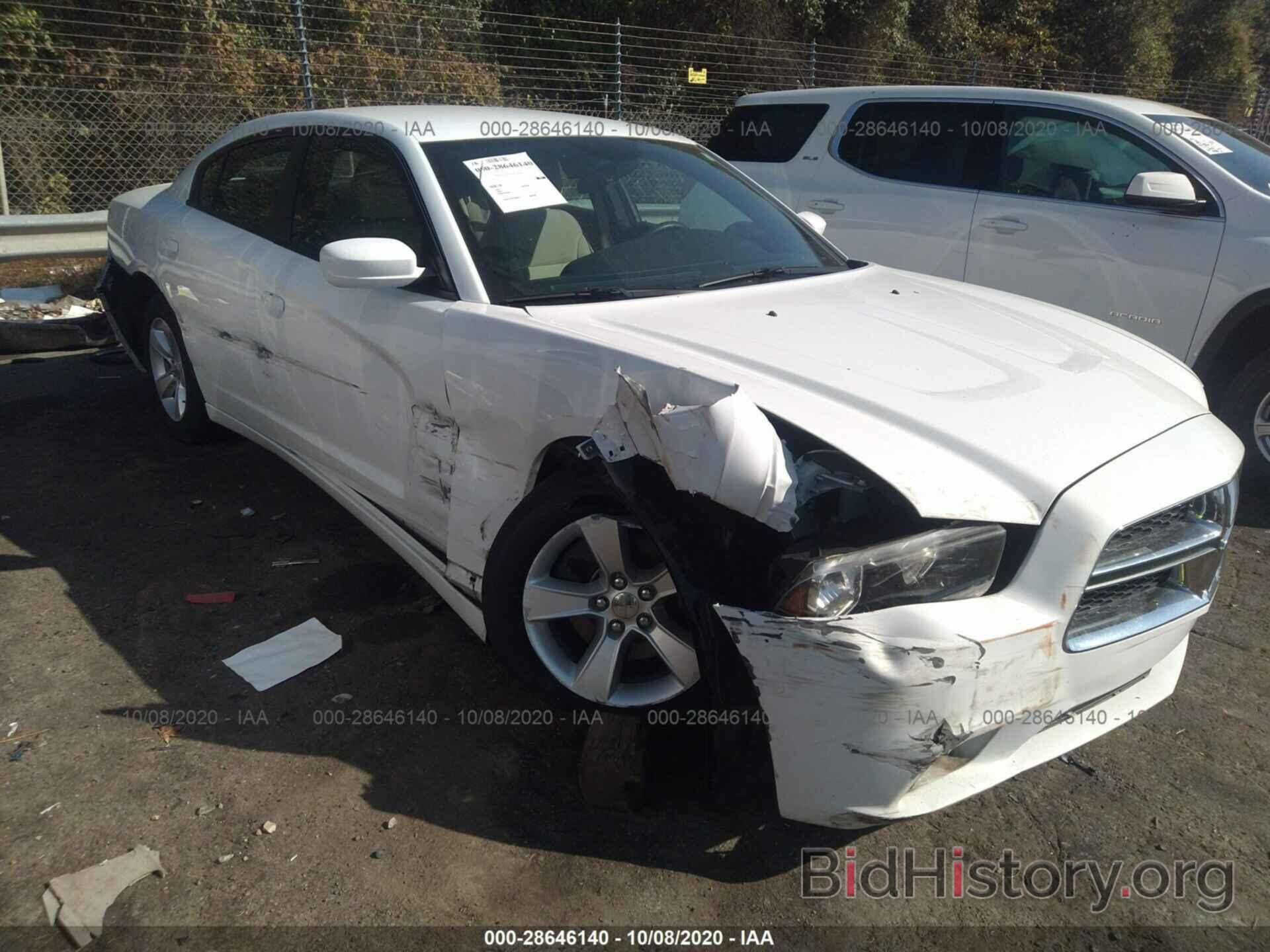 Photo 2C3CDXBG3EH173930 - DODGE CHARGER 2014