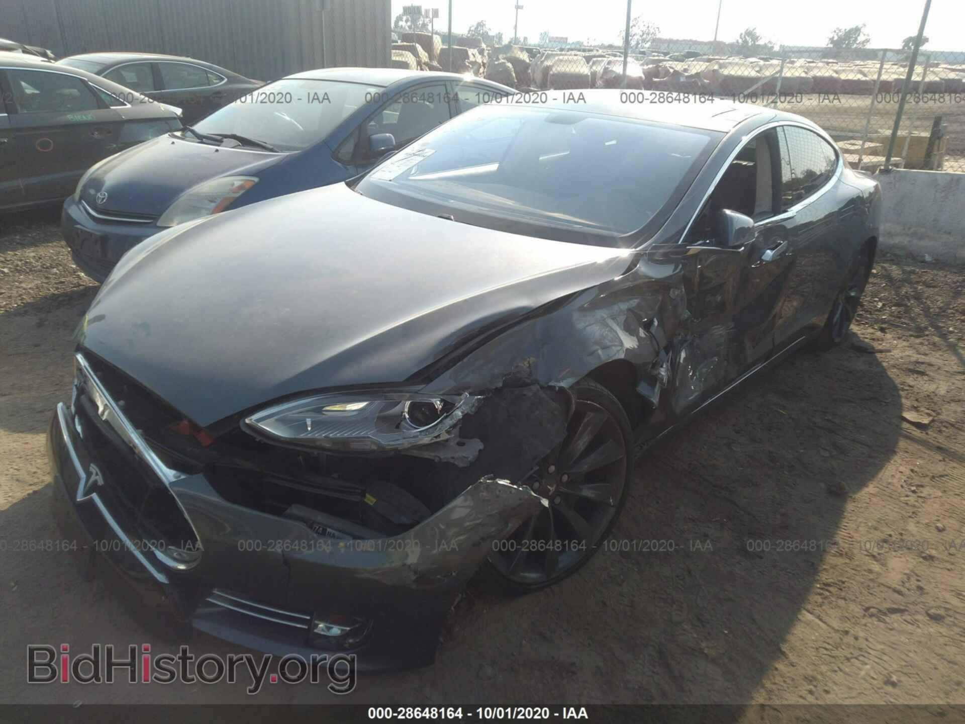 2014 TESLA MODEL S - VIN: 5YJSA1H11EFP41825 - Фото 2