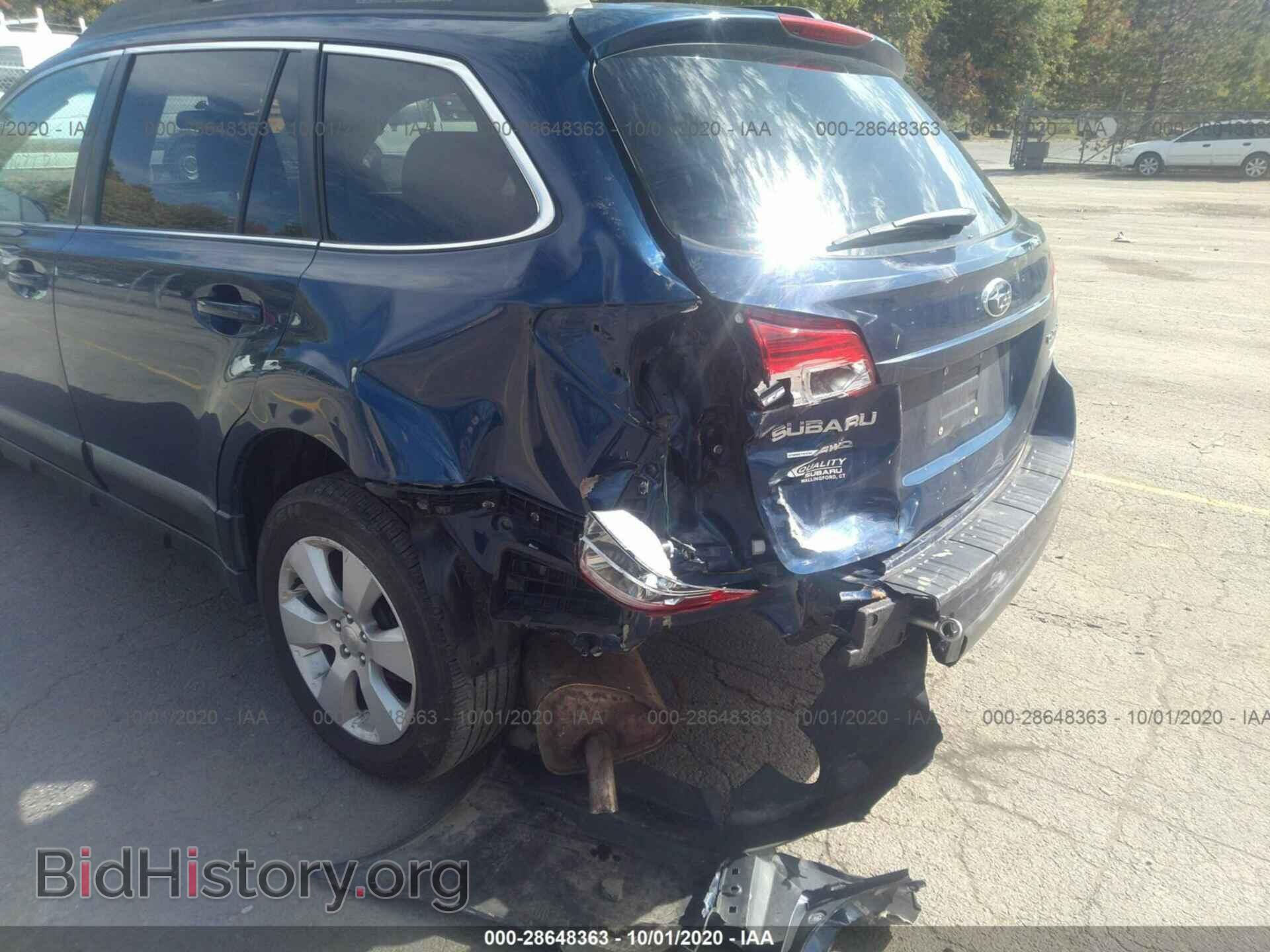 2011 SUBARU OUTBACK - VIN: 4S4BRBCC1B3352257 - Photo 6