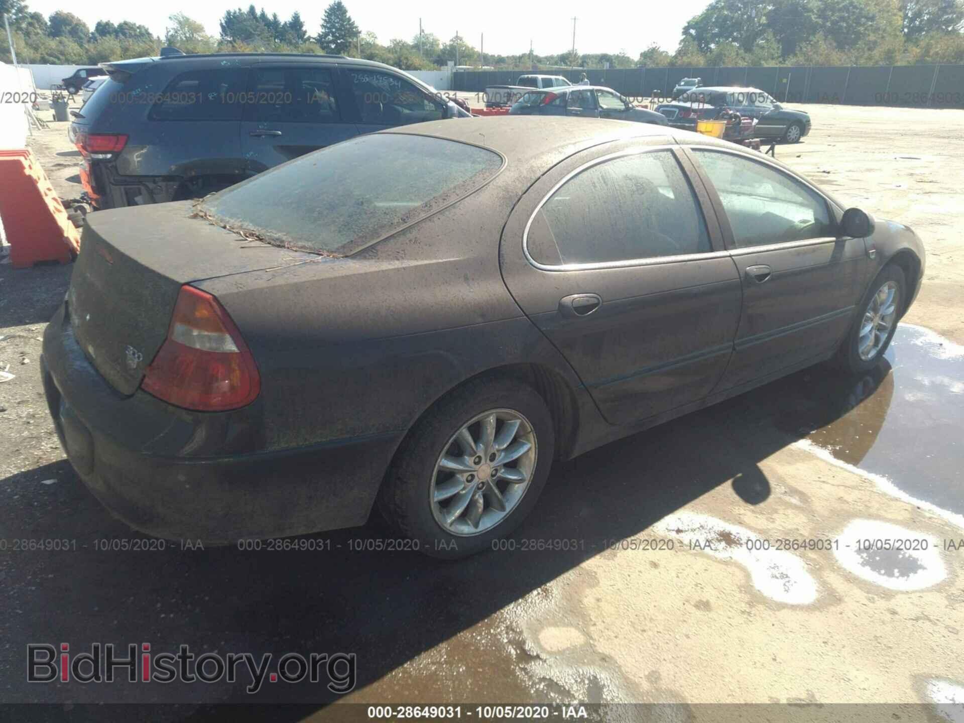 2004 CHRYSLER 300M - VIN: 2C3HE66G44H630279 - Фото 4