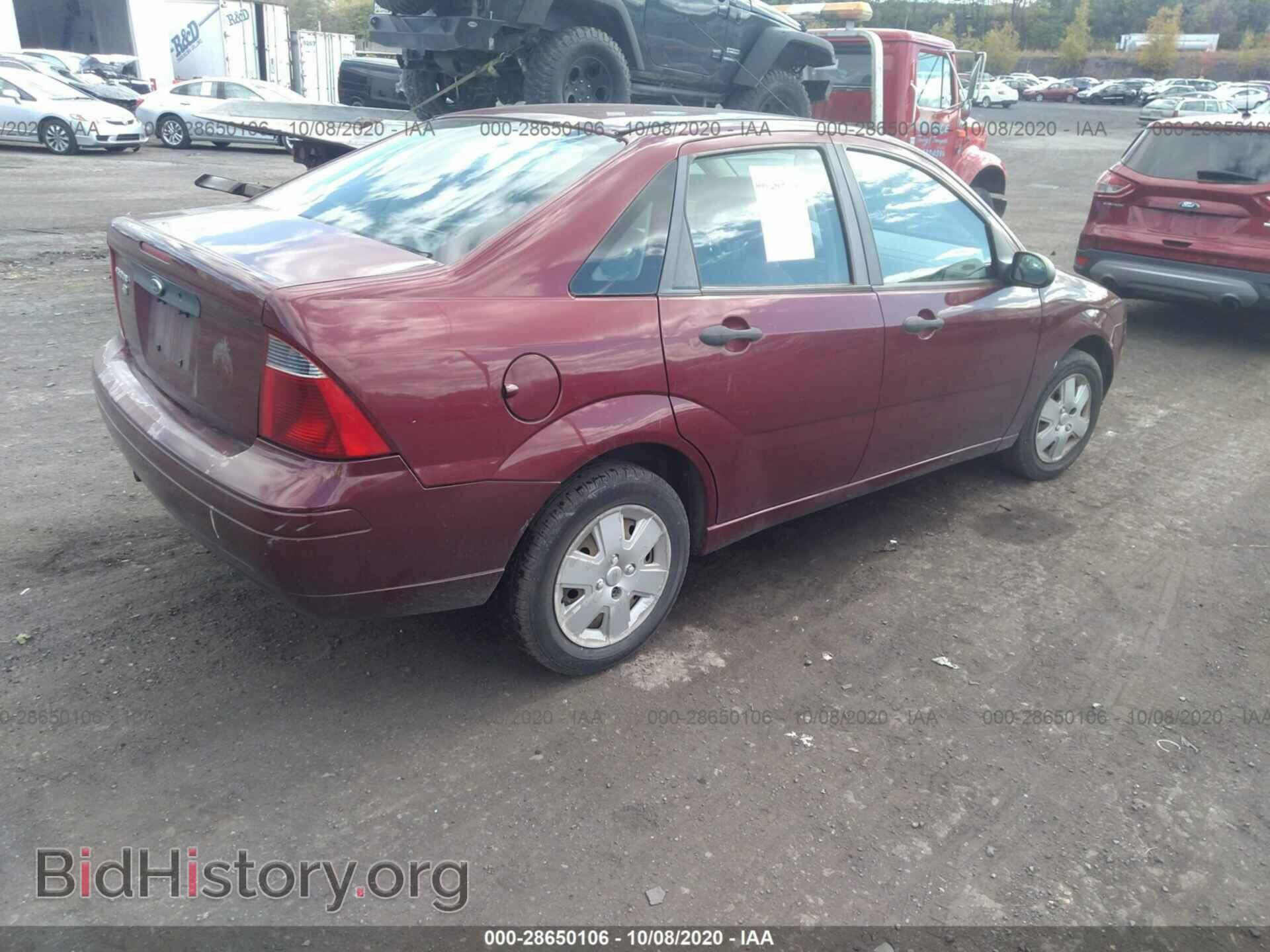2007 FORD FOCUS - VIN: 1FAFP34N17W197626 - Фото 4