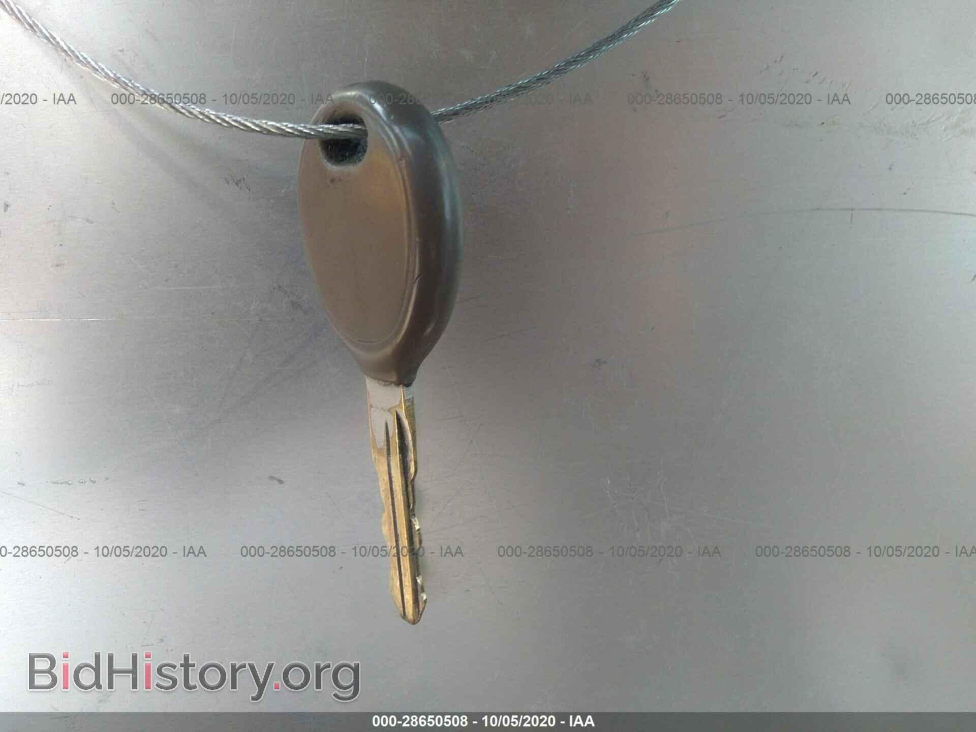 2004 CHRYSLER SEBRING - VIN: 1C3EL46X94N237902 - Фото 11