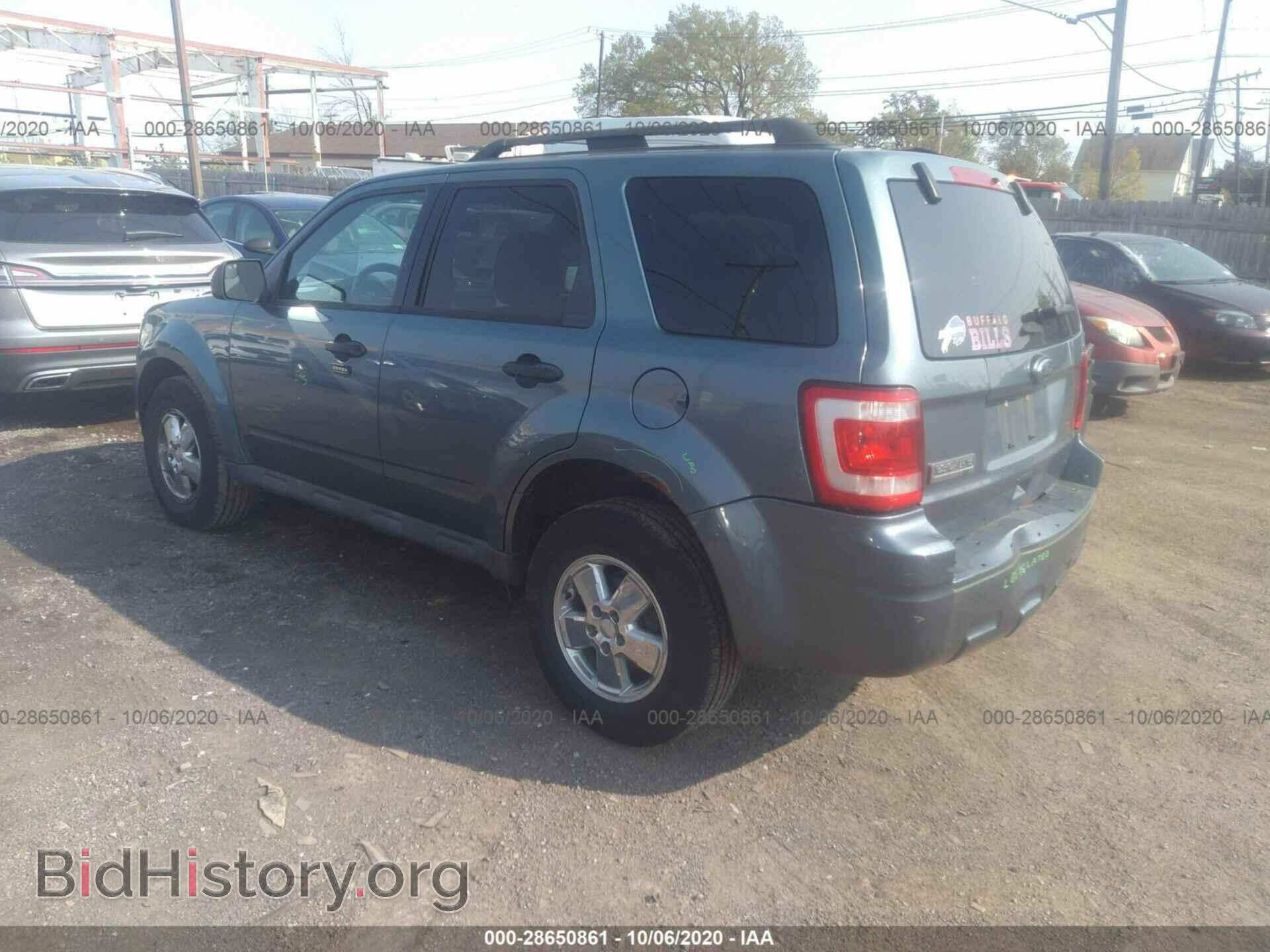 2011 FORD ESCAPE - VIN: 1FMCU0D74BKC16803 - Photo 3