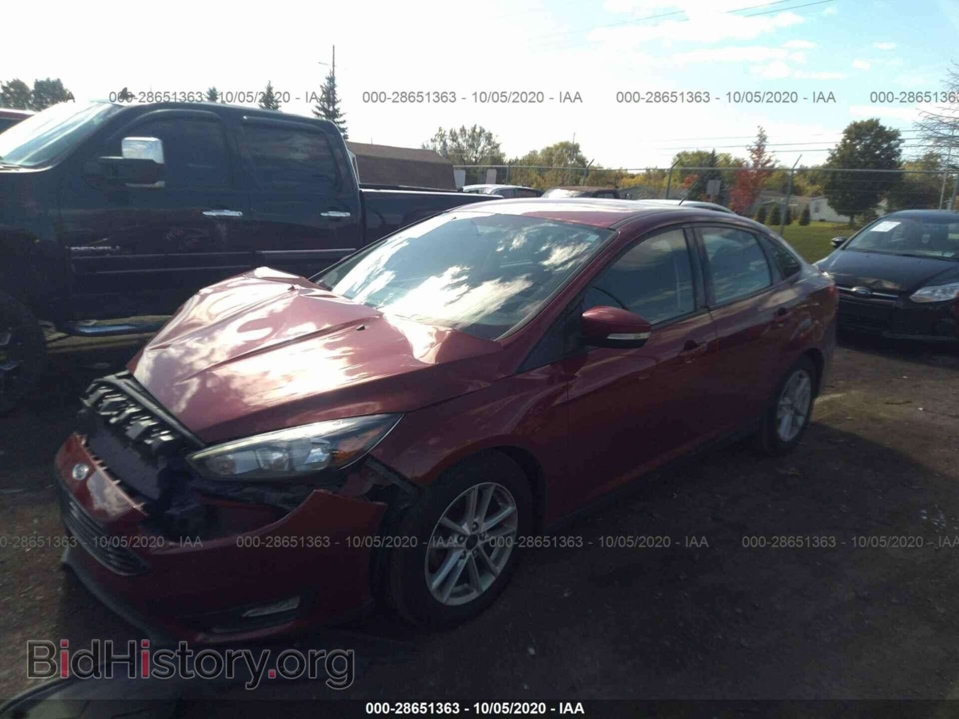 2017 FORD FOCUS - VIN: 1FADP3FE8HL300967 - Photo 2