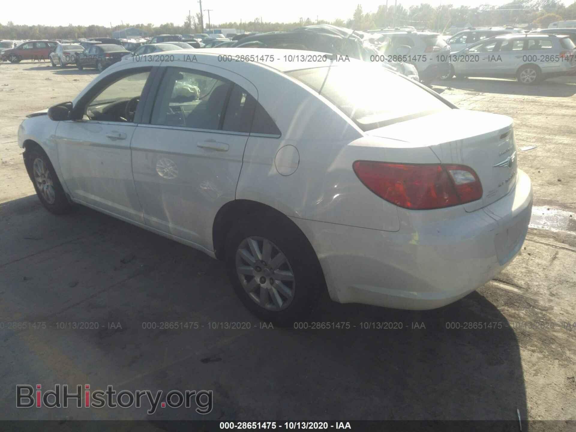 2010 CHRYSLER SEBRING - VIN: 1C3CC4FB3AN145918 - Фото 3