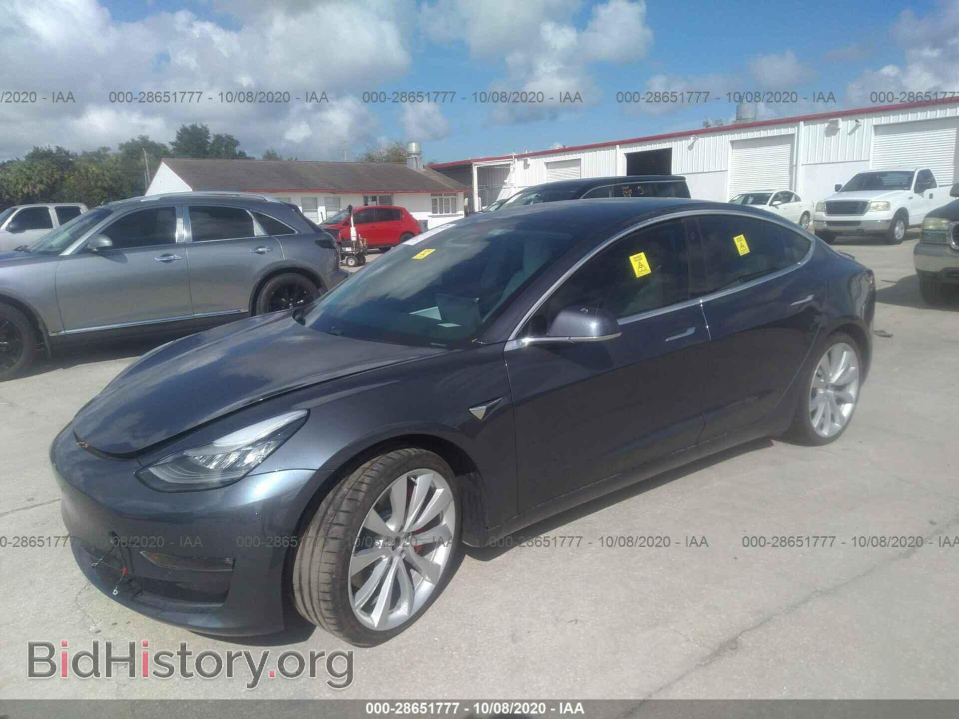 2019 TESLA MODEL 3 - VIN: 5YJ3E1EB6KF469743 - Photo 2