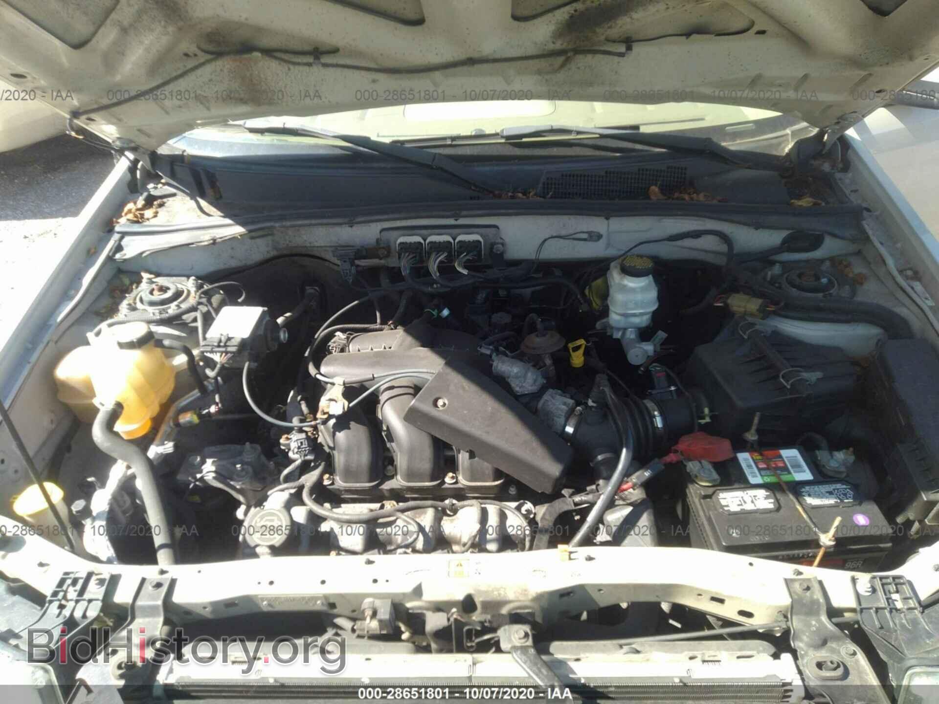 2008 FORD ESCAPE - VIN: 1FMCU93148KB49517 - Фото 10
