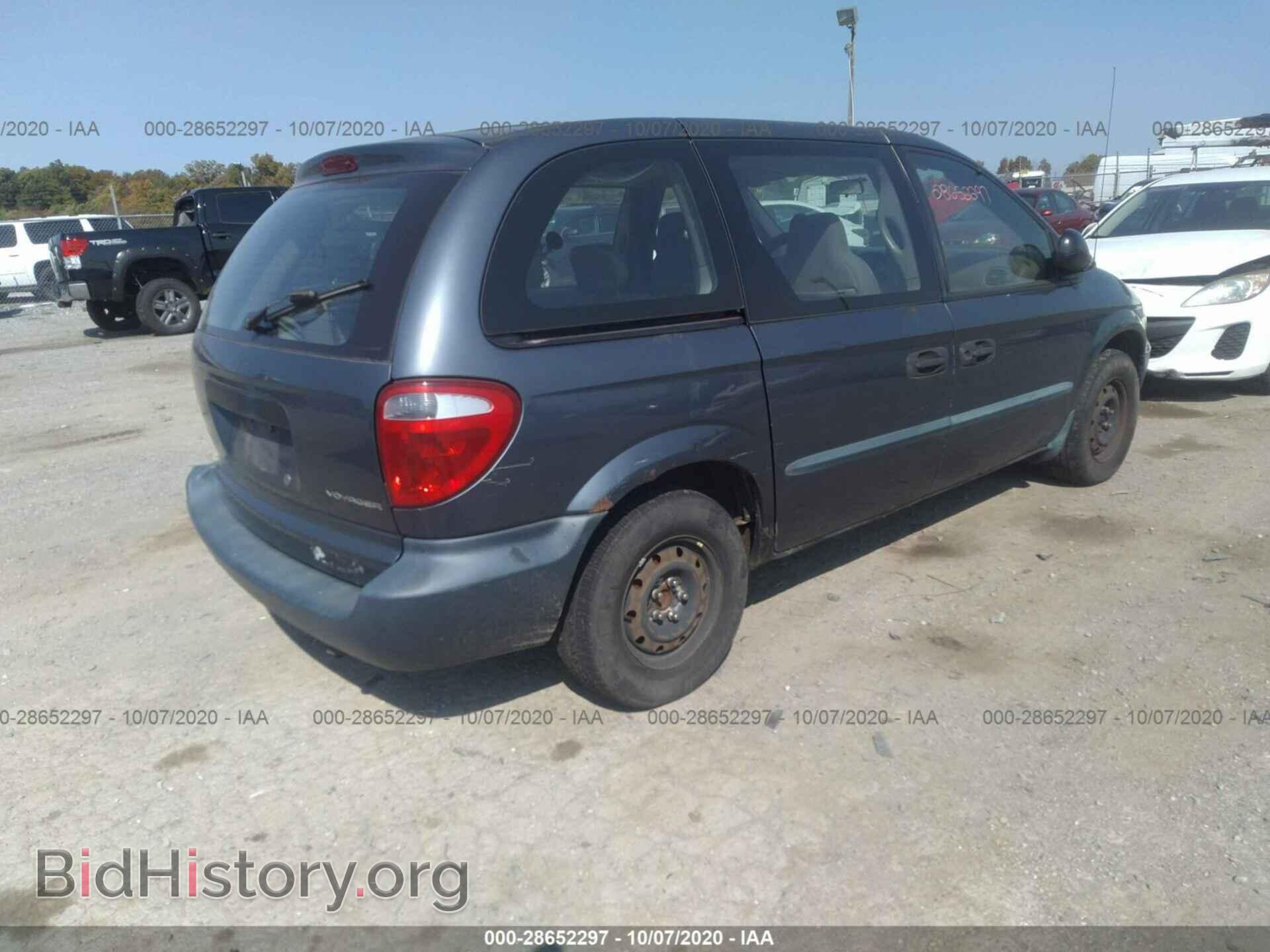 2002 CHRYSLER VOYAGER - VIN: 1C4GJ25312B659075 - Фото 4