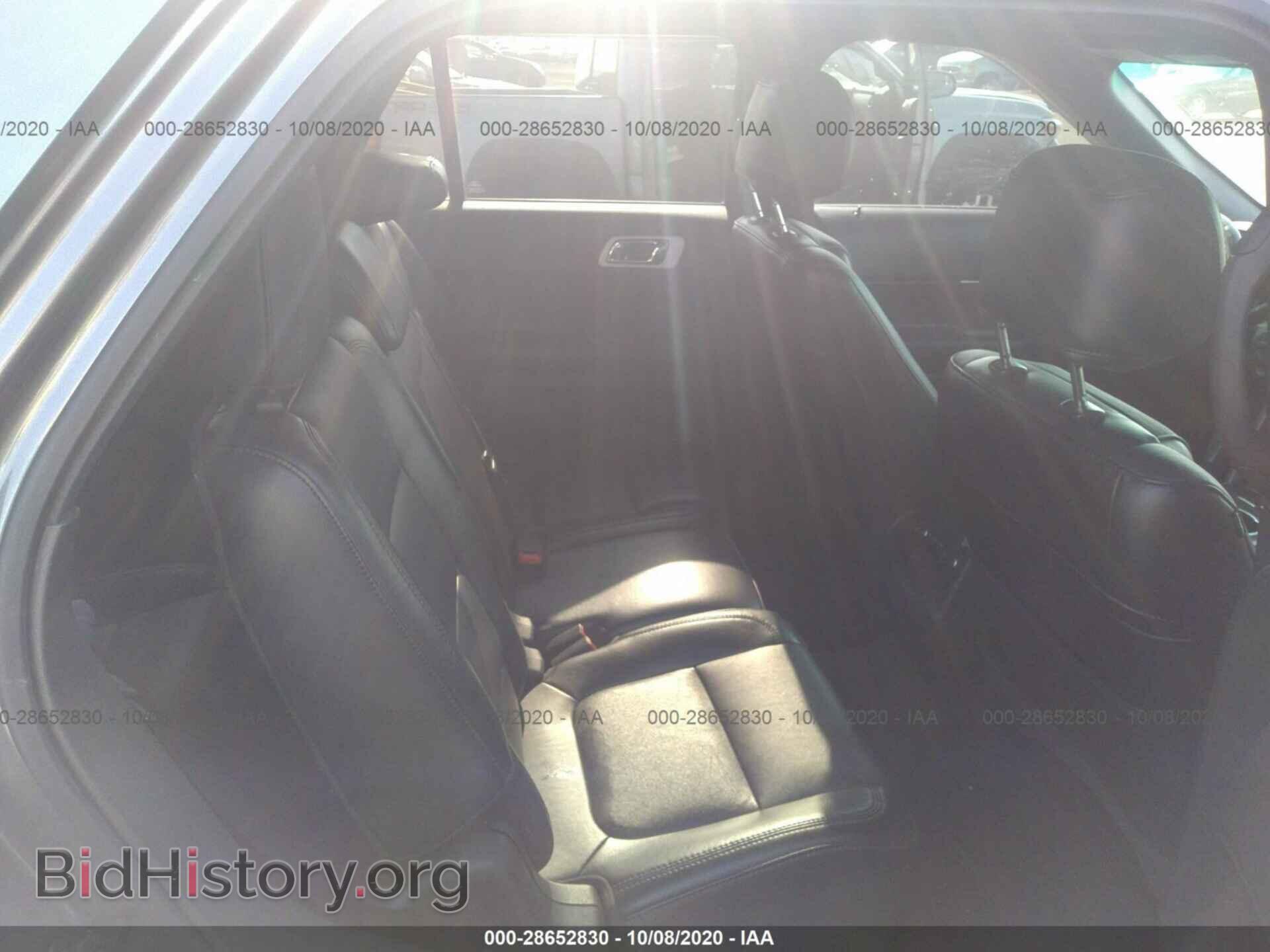 2011 FORD EXPLORER - VIN: 1FMHK8D82BGA88695 - Фото 8