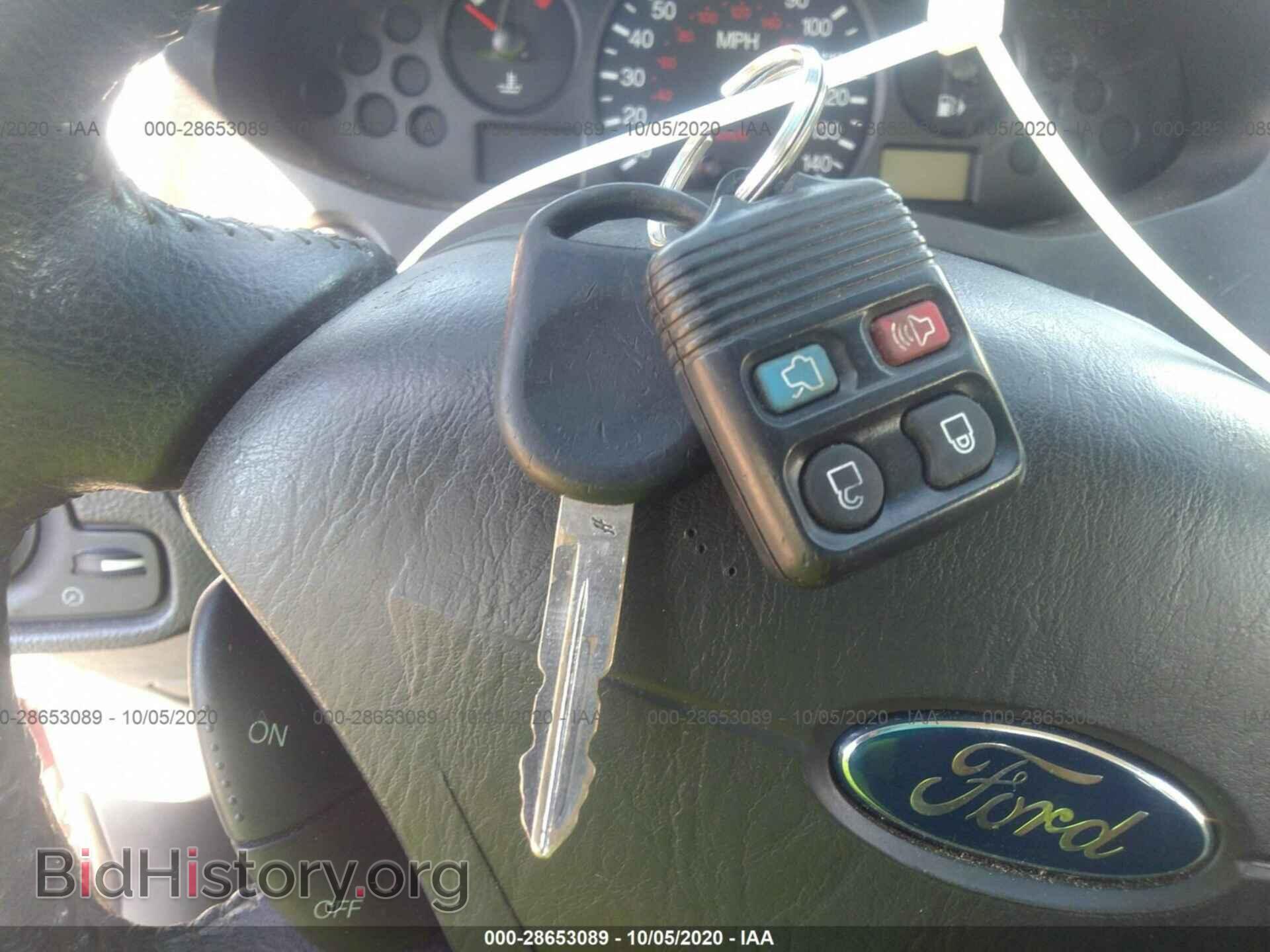 2007 FORD FOCUS - VIN: 1FAFP34N87W365875 - Фото 11