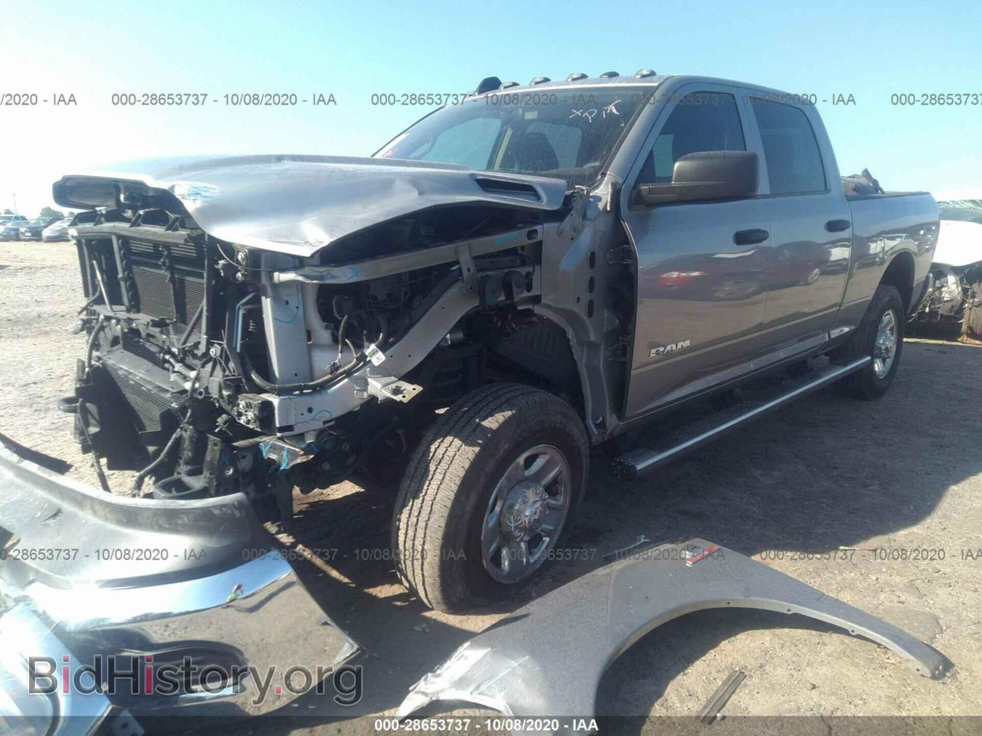 2019 RAM 2500 - VIN: 3C6UR5CL9KG623228 - Photo 2