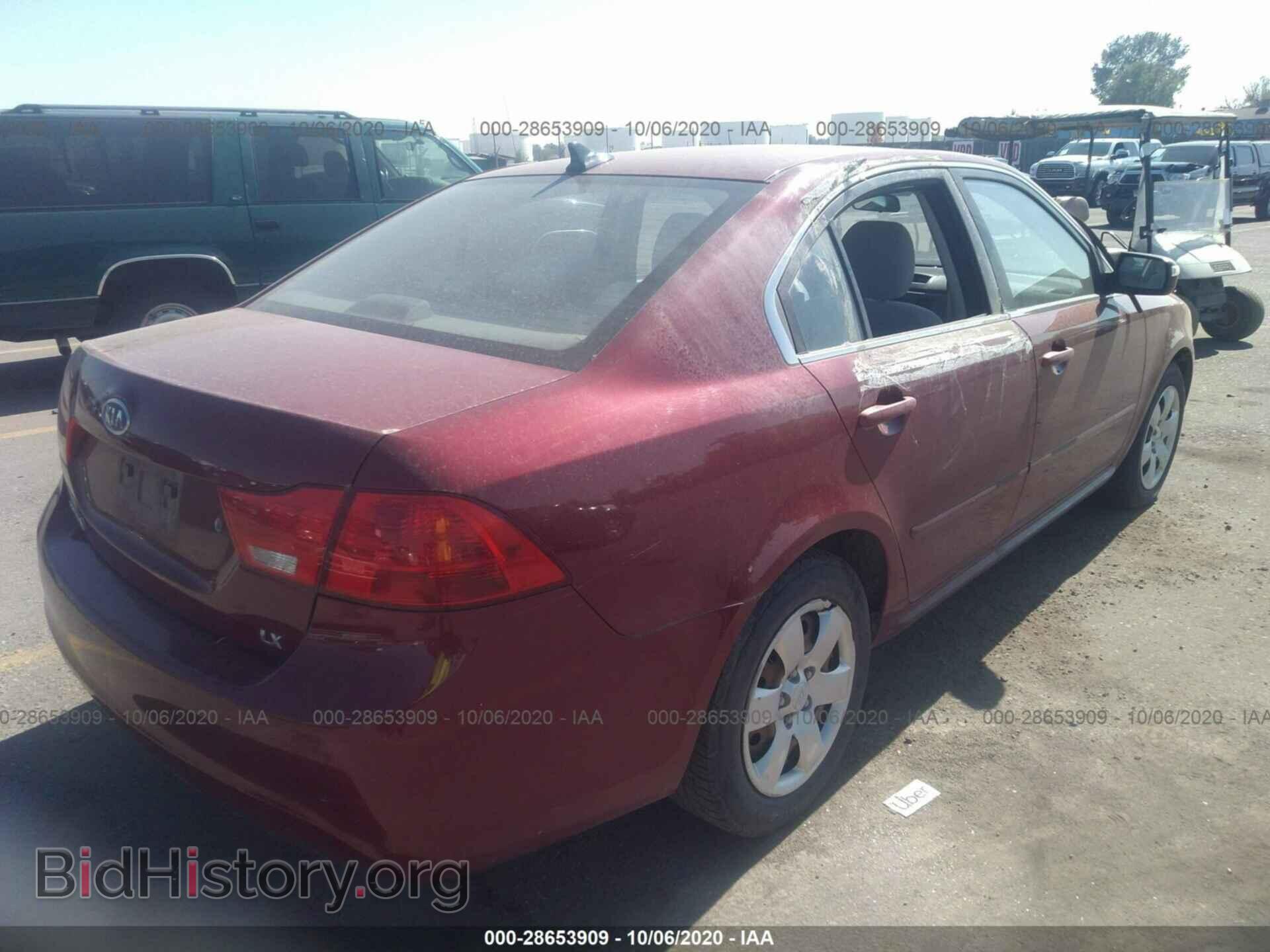 2009 KIA OPTIMA - VIN: KNAGE228395321736 - Фото 4
