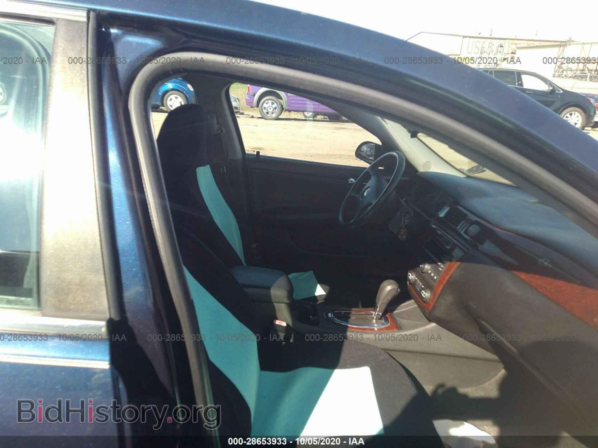2010 CHEVROLET IMPALA - VIN: 2G1WB5EN8A1191350 - Фото 5