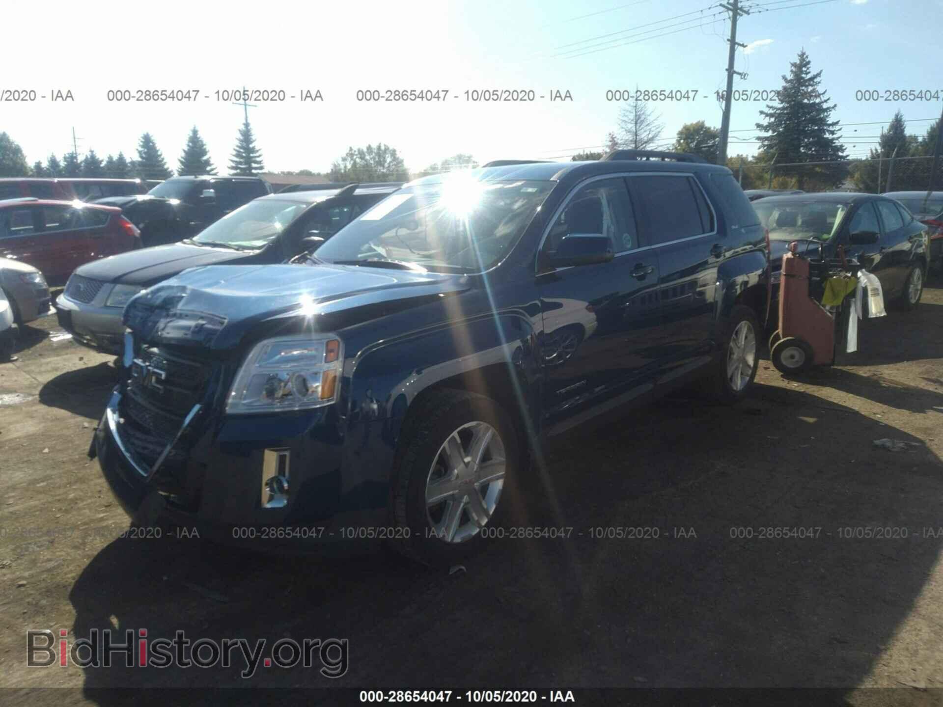 2010 GMC TERRAIN - VIN: 2CTALDEW5A6230761 - Фото 2