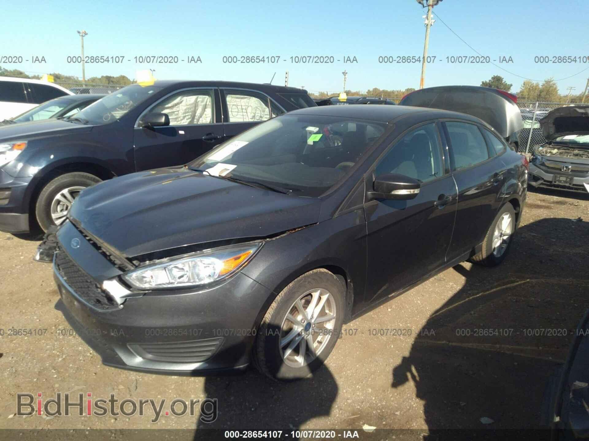 2016 FORD FOCUS - VIN: 1FADP3F27GL402989 - Photo 2