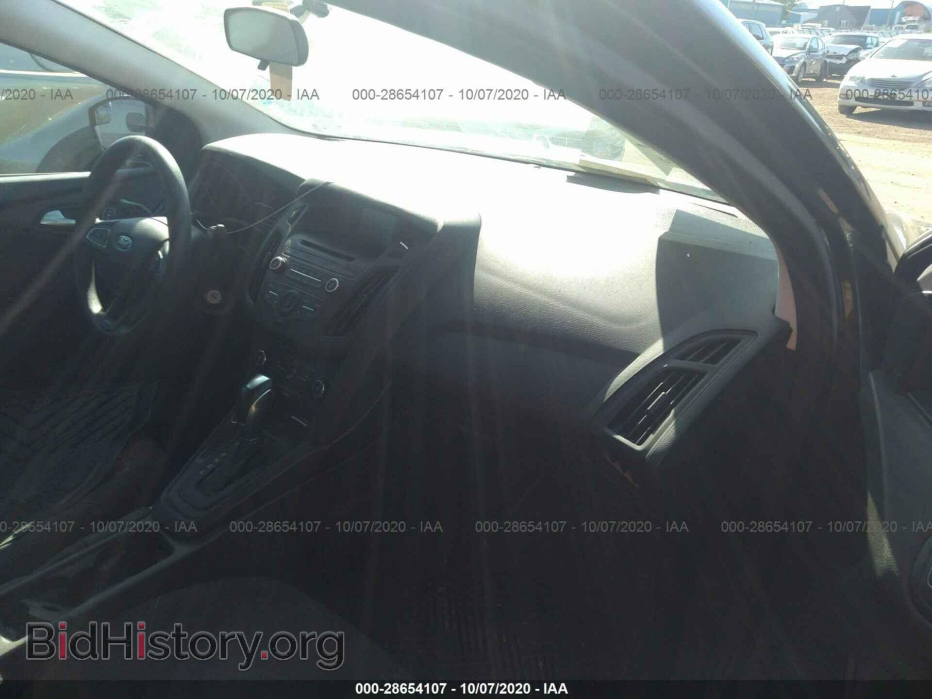 2016 FORD FOCUS - VIN: 1FADP3F27GL402989 - Photo 5