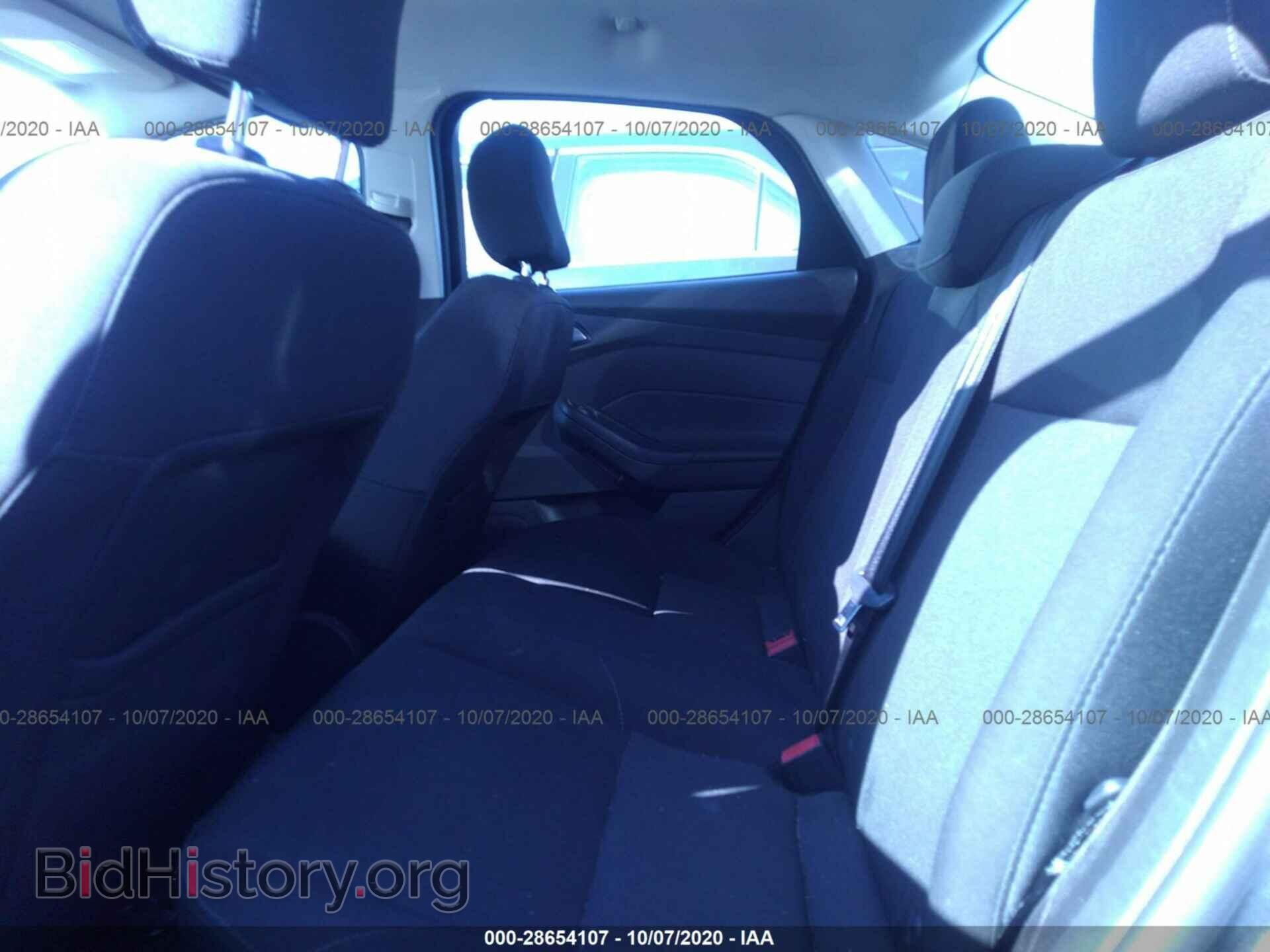 2016 FORD FOCUS - VIN: 1FADP3F27GL402989 - Photo 8