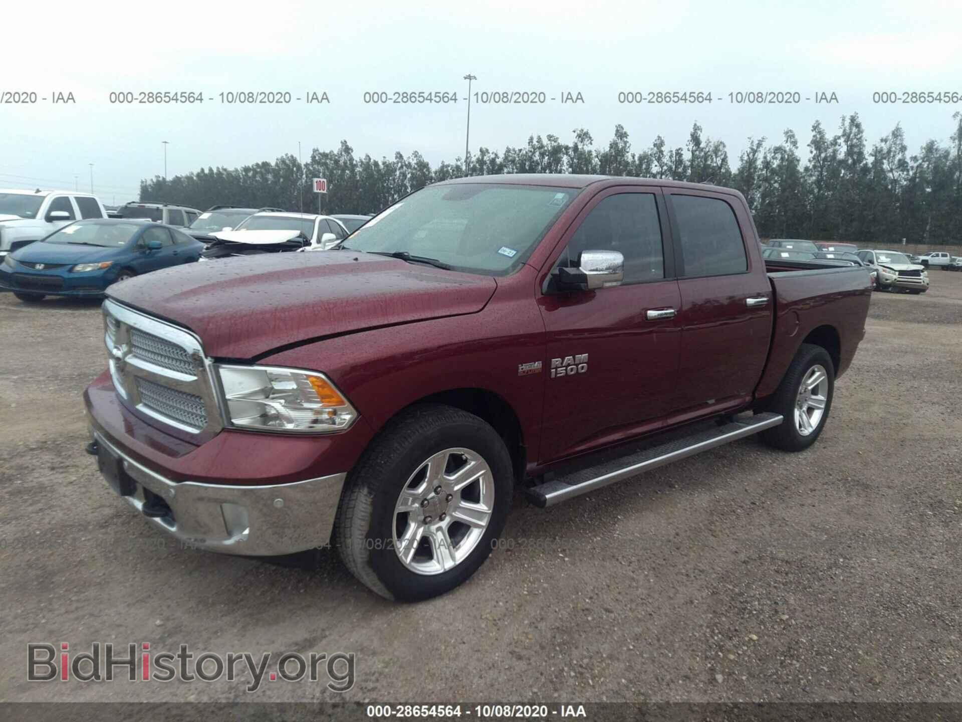 2017 RAM 1500 - VIN: 1C6RR6LT7HS642924 - Фото 2