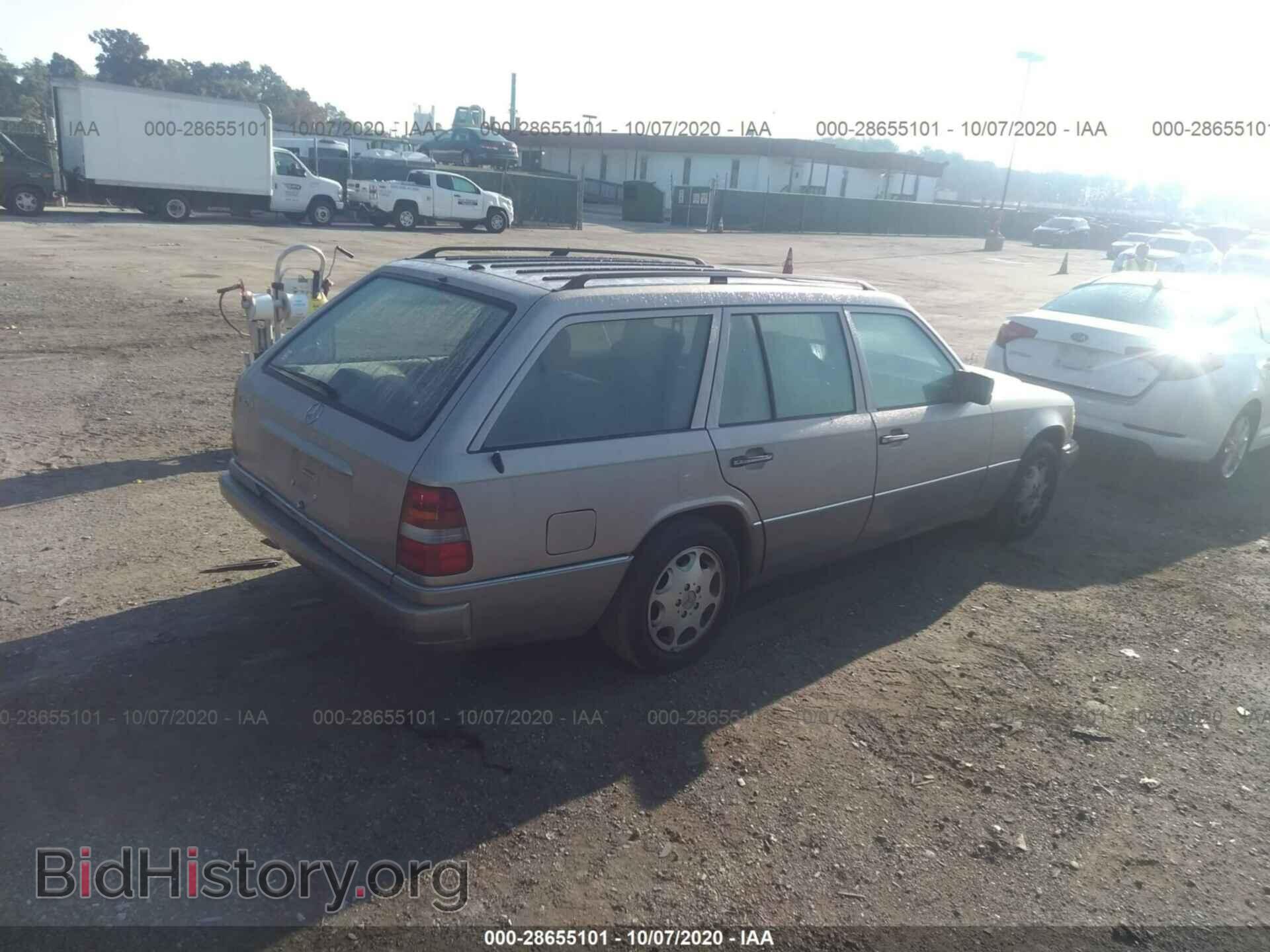1995 MERCEDES-BENZ E - VIN: WDBEA92E2SF336473 - Фото 4
