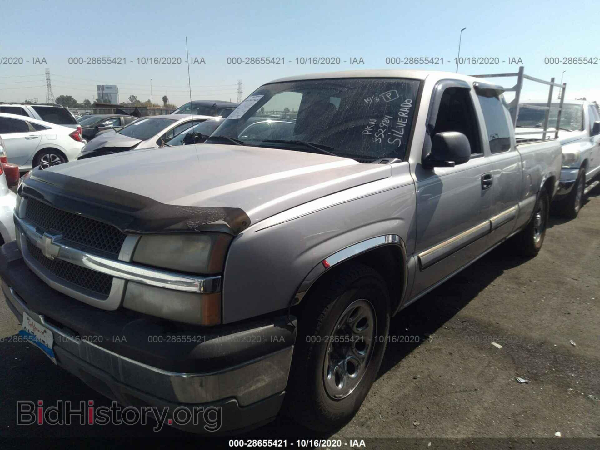 2005 CHEVROLET SILVERADO 1500 - VIN: 2GCEC19VX51352984 - Фото 2