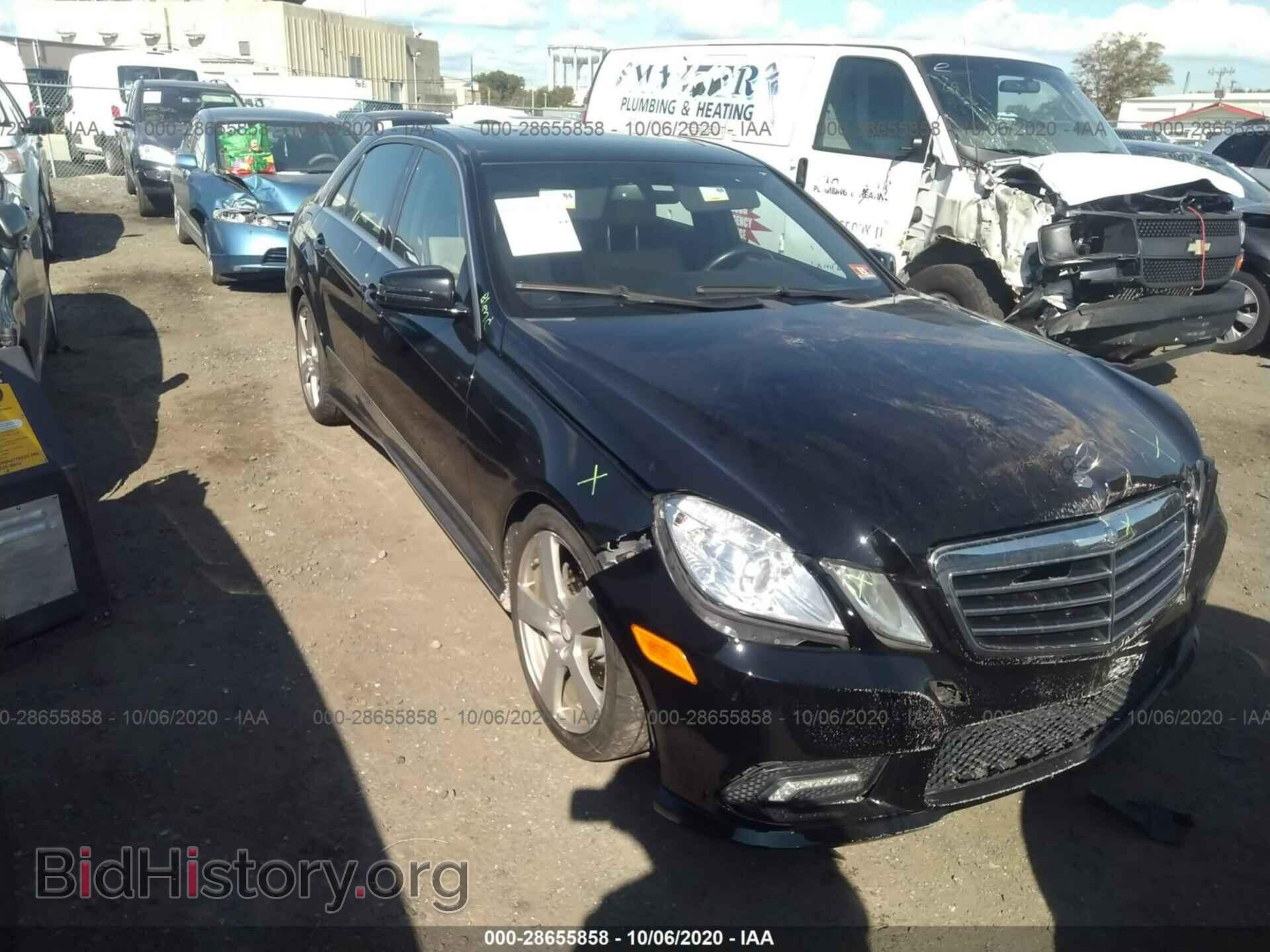 Фотография WDDHF8HB6BA449367 - MERCEDES-BENZ E-CLASS 2011