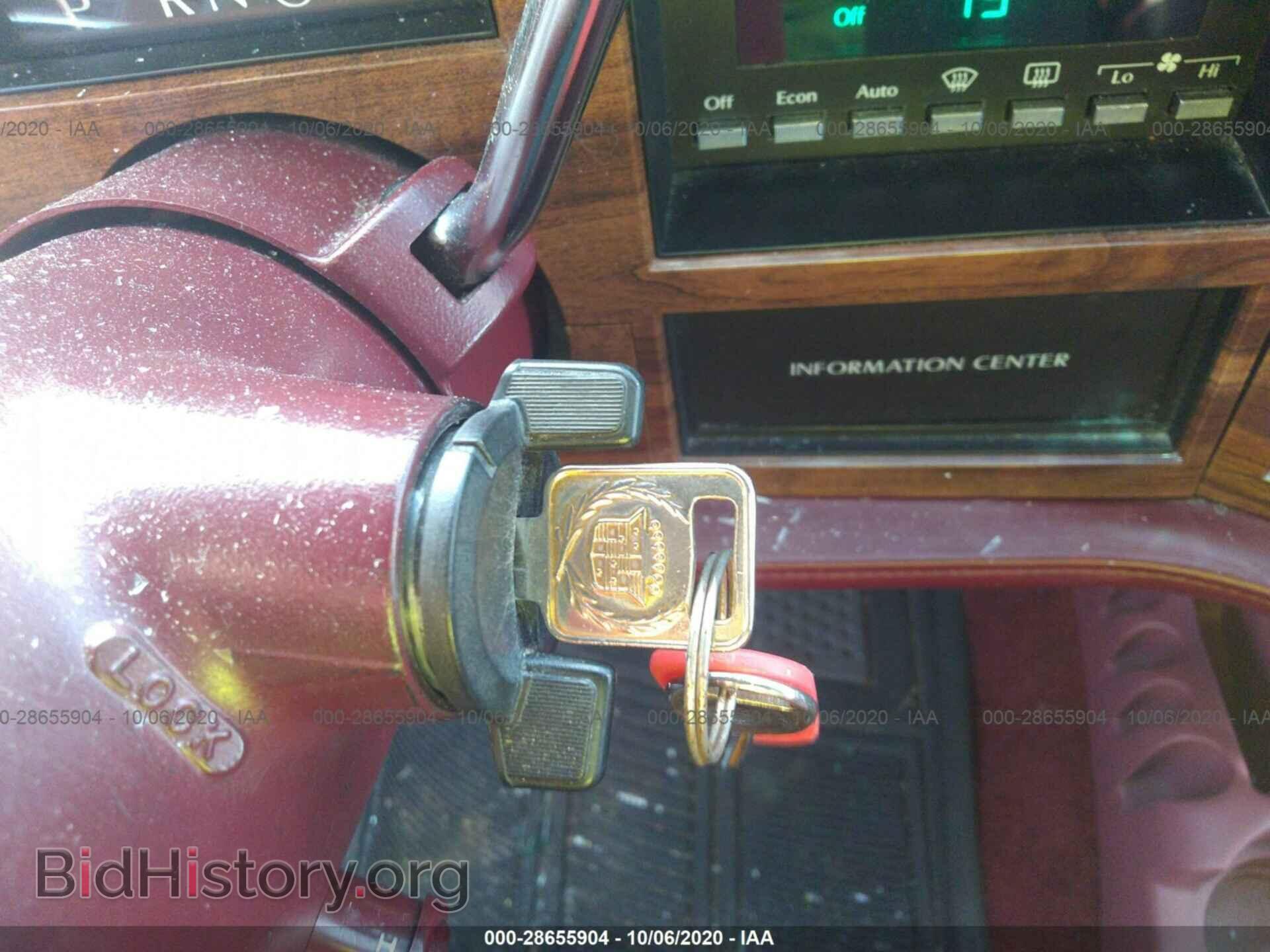 1993 CADILLAC DEVILLE - VIN: 1G6CD53B2P4237011 - Photo 11