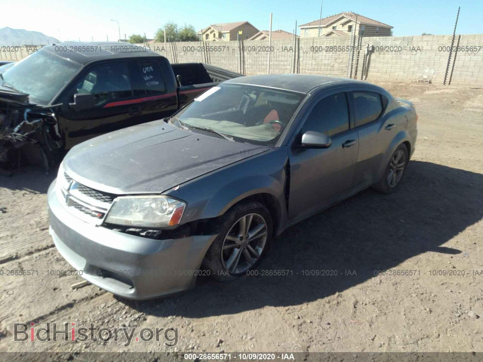 2011 DODGE AVENGER - VIN: 1B3BD1FG7BN593712 - Фото 2