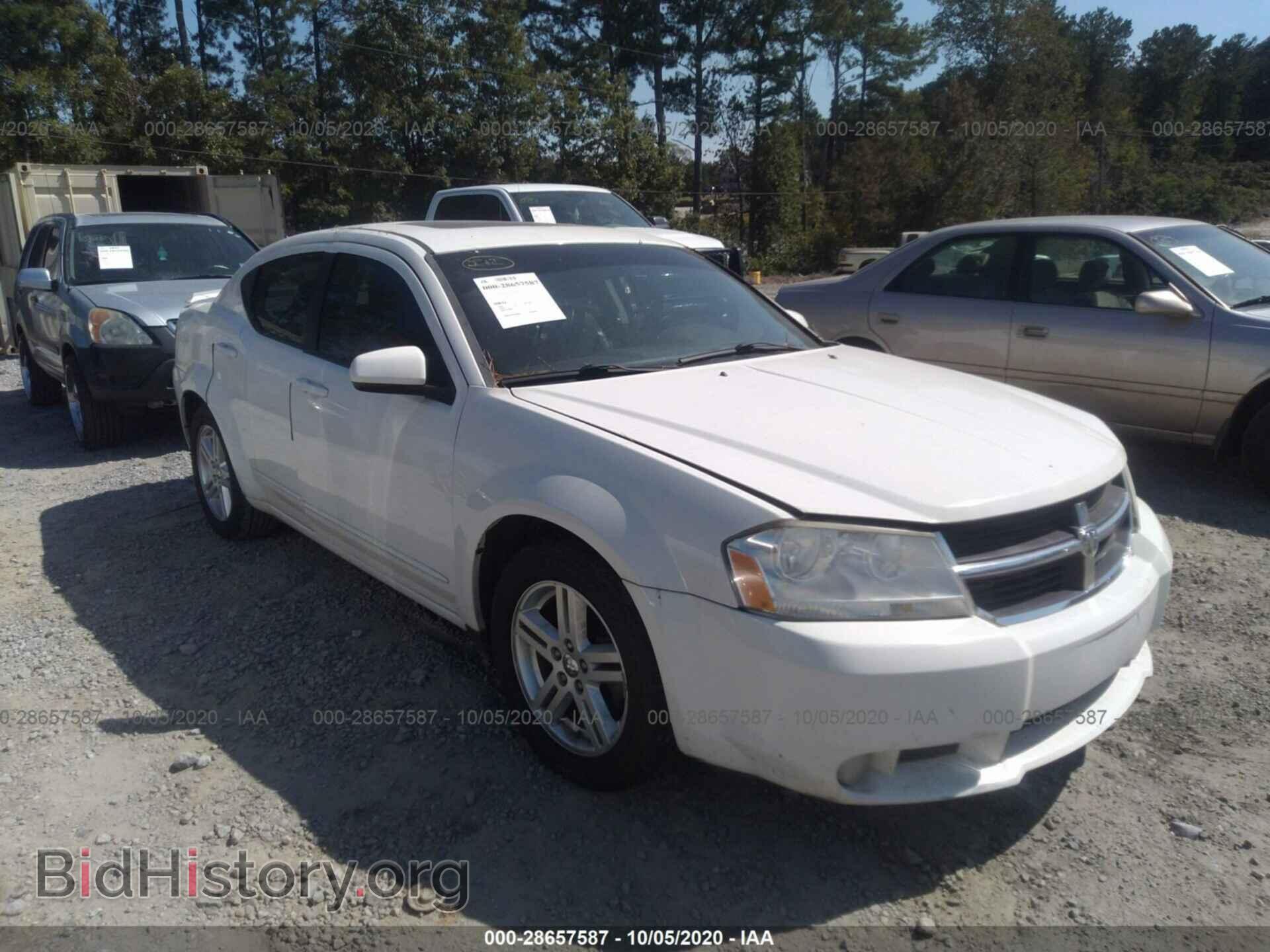 Фотография 1B3CC5FB3AN226579 - DODGE AVENGER 2010