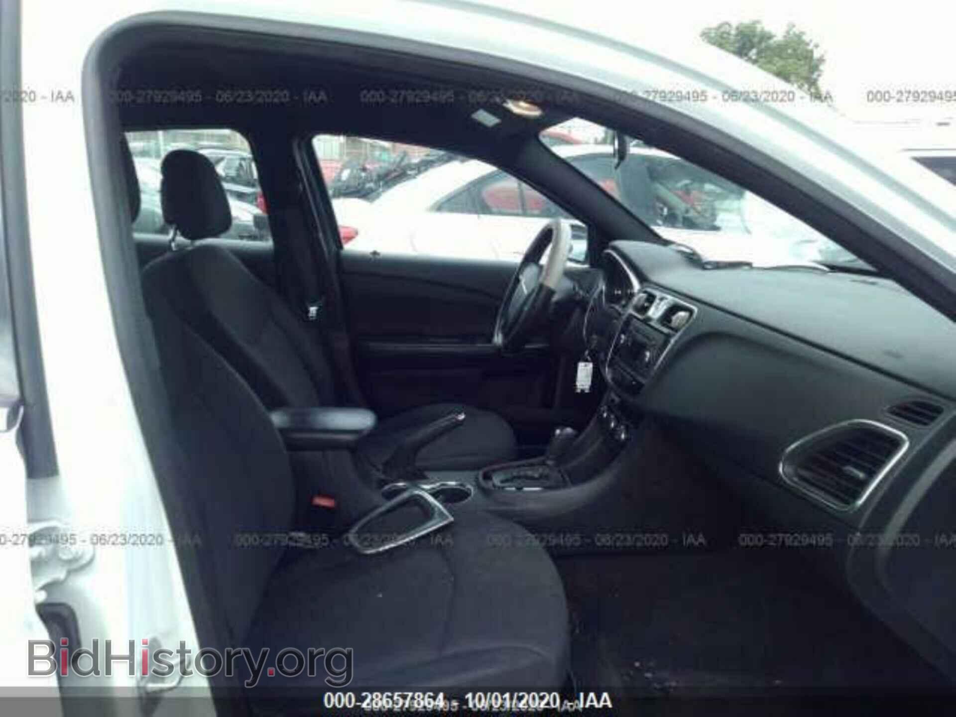2014 CHRYSLER 200 - VIN: 1C3CCBAB6EN123378 - Фото 5