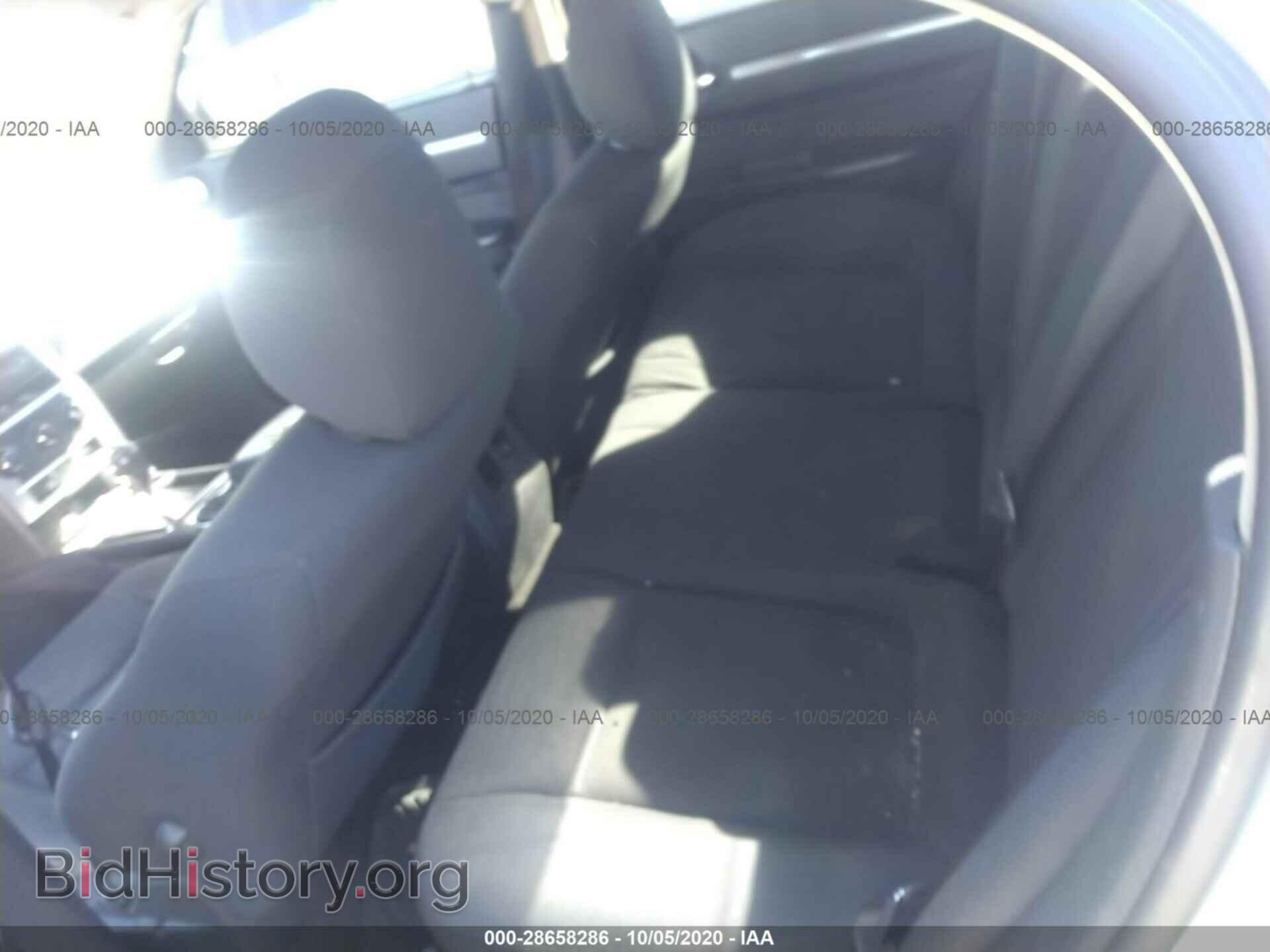 2010 DODGE CHARGER - VIN: 2B3CA3CV9AH252461 - Фото 8