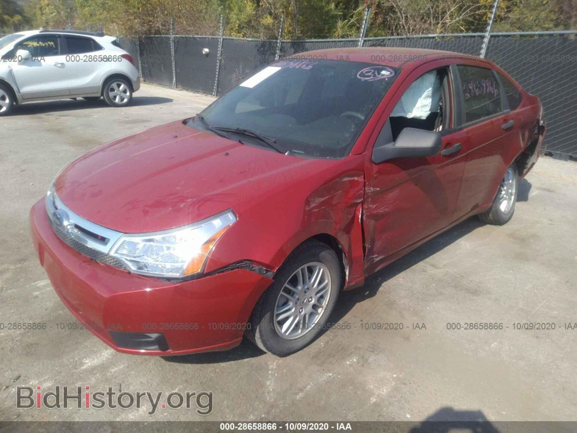 2010 FORD FOCUS - VIN: 1FAHP3FN0AW141092 - Фото 2