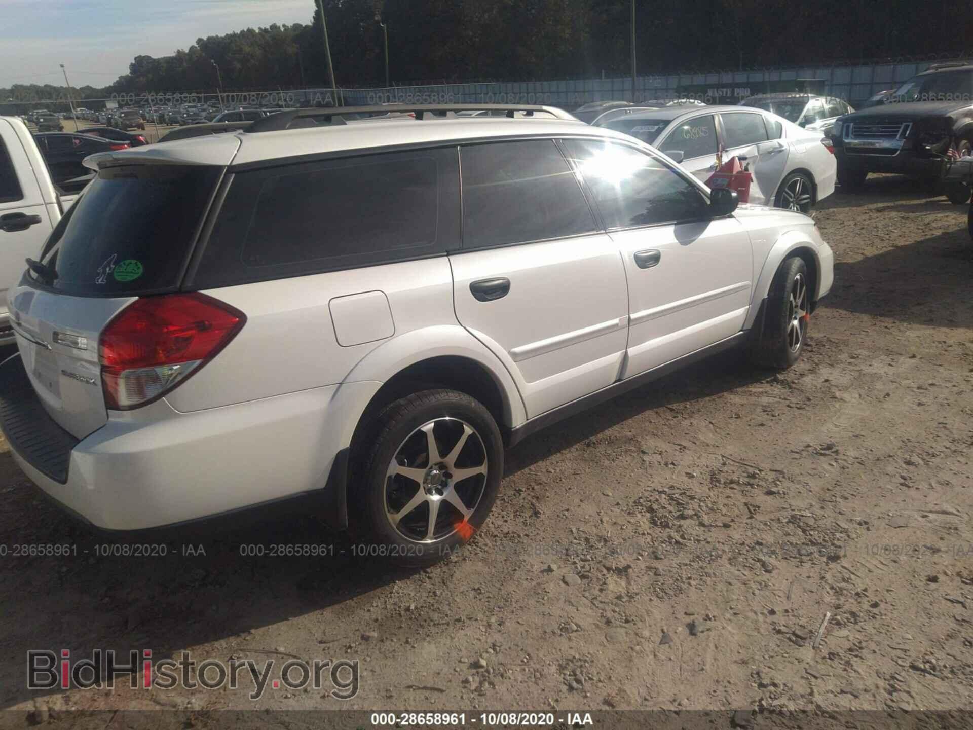 2009 SUBARU OUTBACK - VIN: 4S4BP61C097334318 - Фото 4
