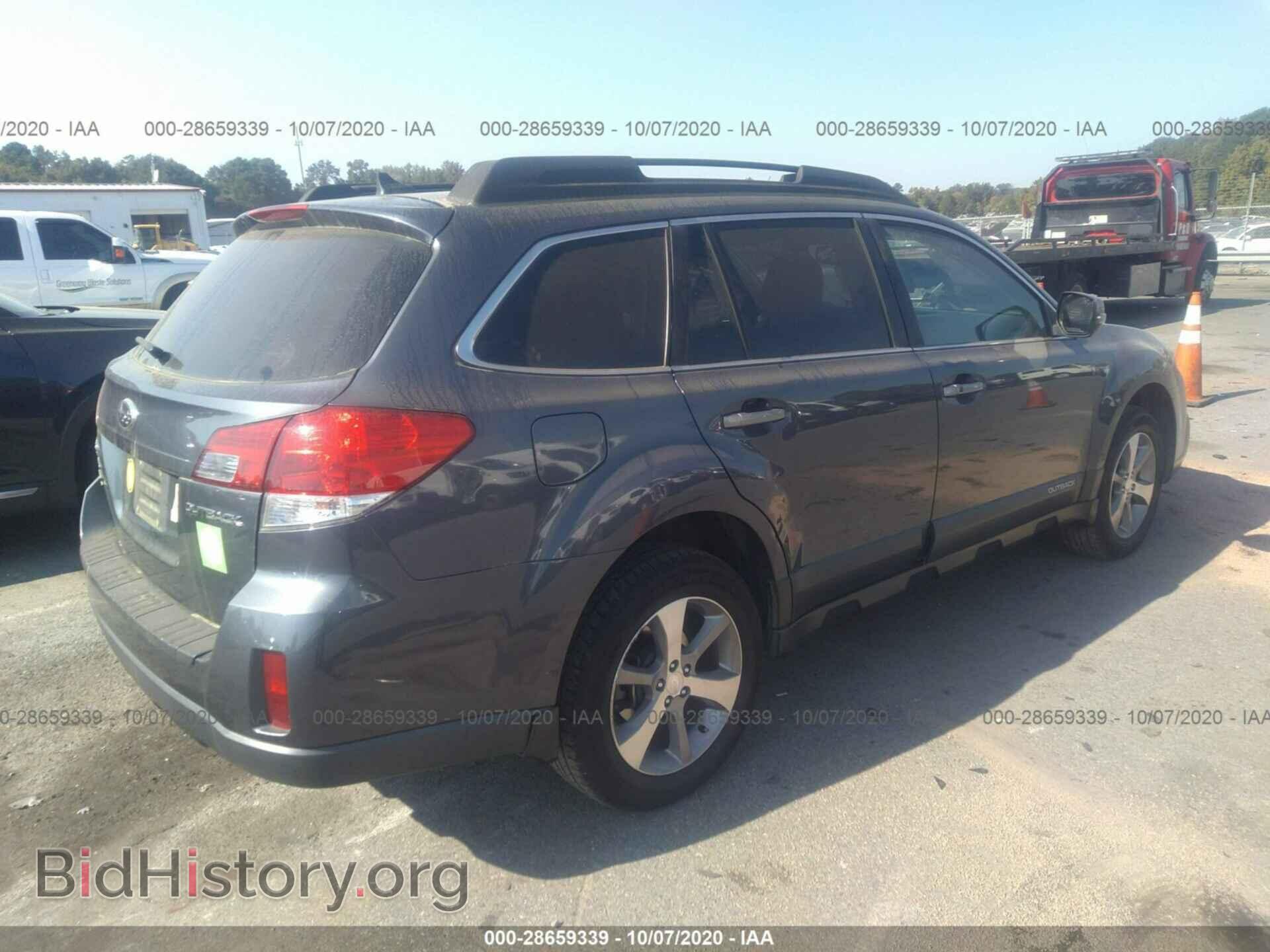 2014 SUBARU OUTBACK - VIN: 4S4BRCPC4E3223692 - Фото 4