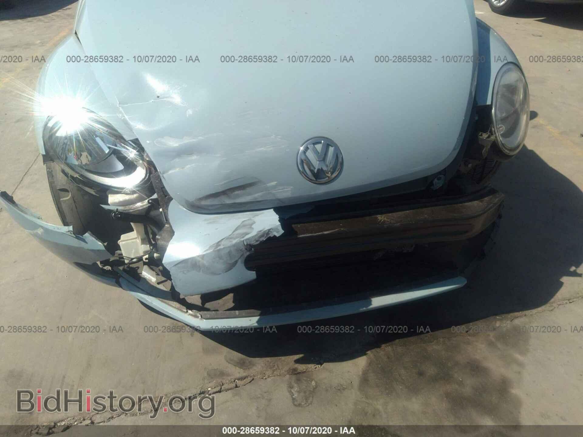 2012 VOLKSWAGEN BEETLE - VIN: 3VWJP7AT5CM663127 - Фото 6