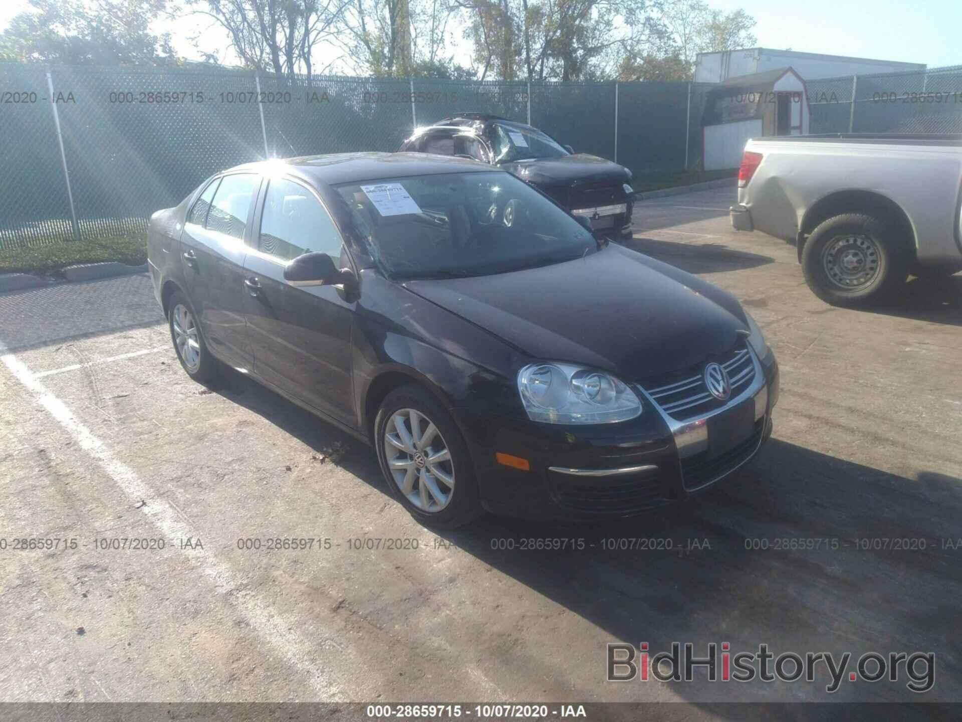 Фотография 3VWAZ7AJ6AM162981 - VOLKSWAGEN JETTA SEDAN 2010