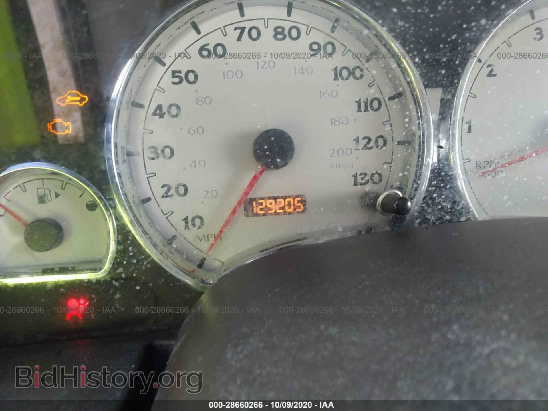 2006 SATURN VUE - VIN: 5GZCZ33D76S820560 - Фото 7