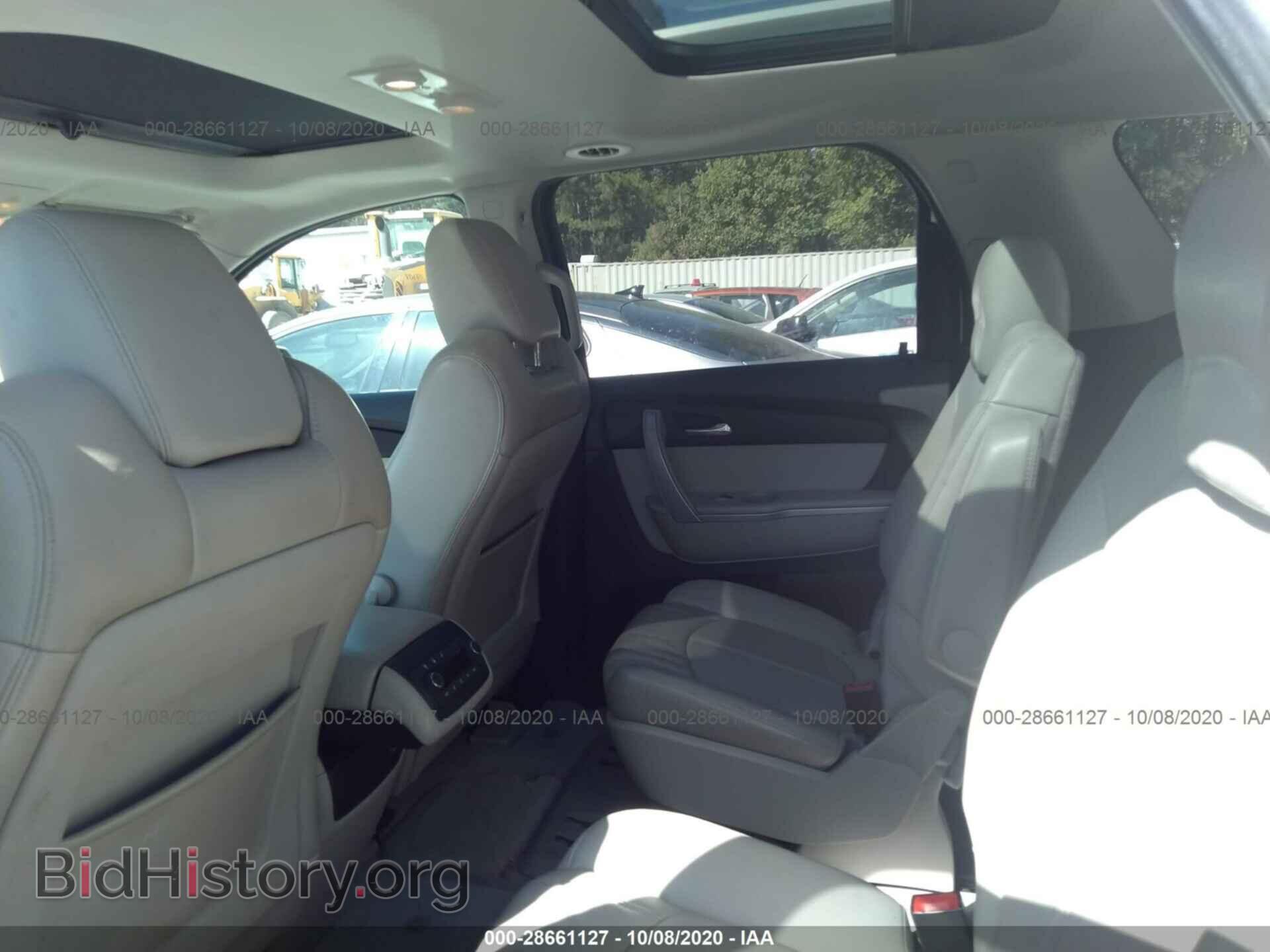 2010 GMC ACADIA - VIN: 1GKLVMED0AJ205819 - Фото 8