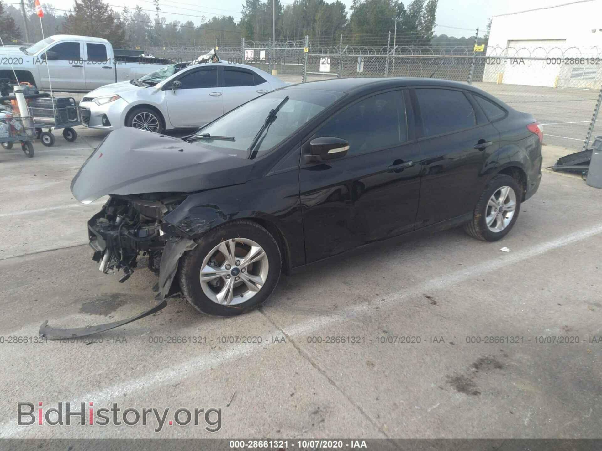 2013 FORD FOCUS - VIN: 1FADP3F28DL121568 - Photo 2