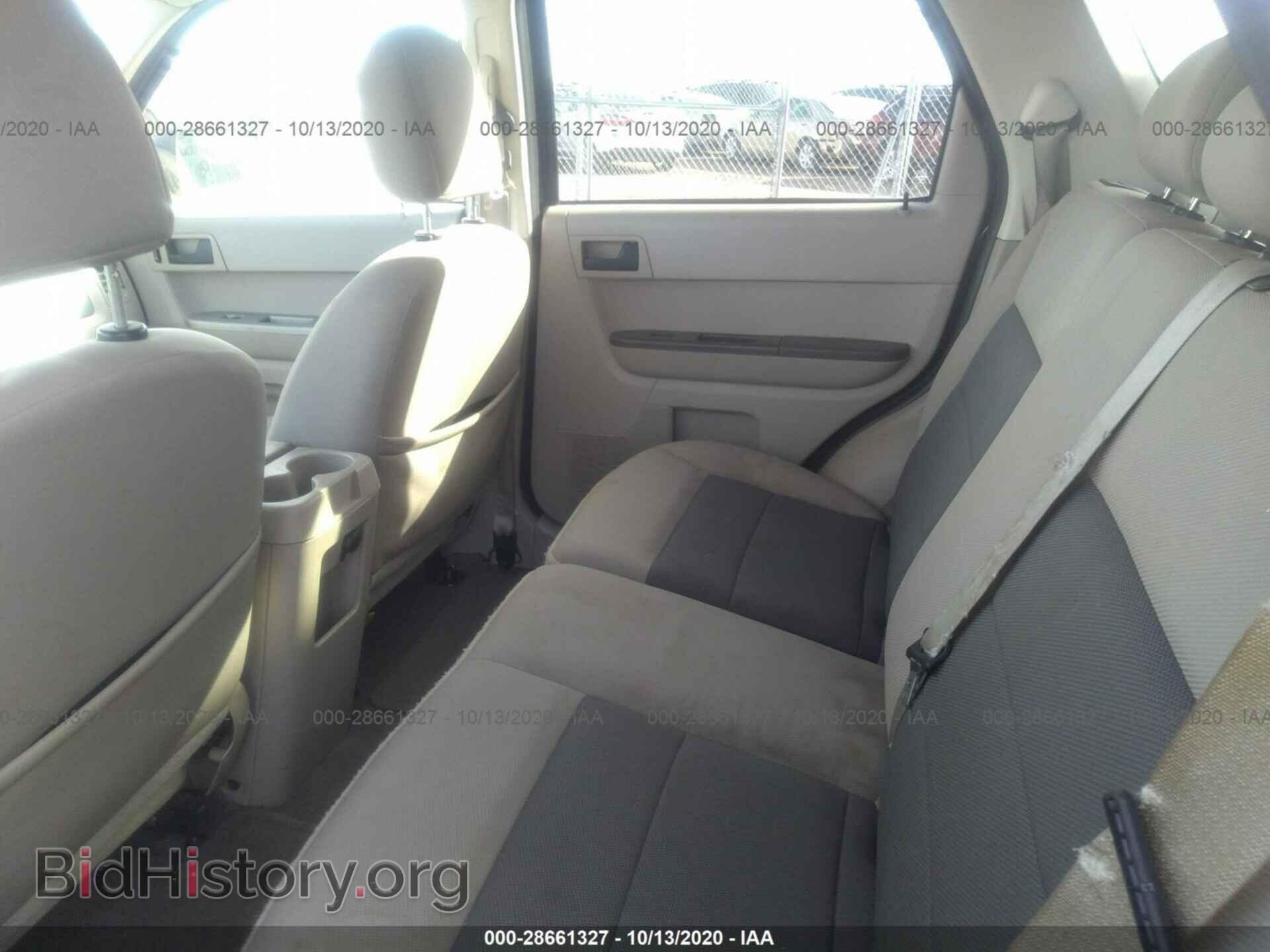 2008 FORD ESCAPE - VIN: 1FMCU93118KC79996 - Фото 8
