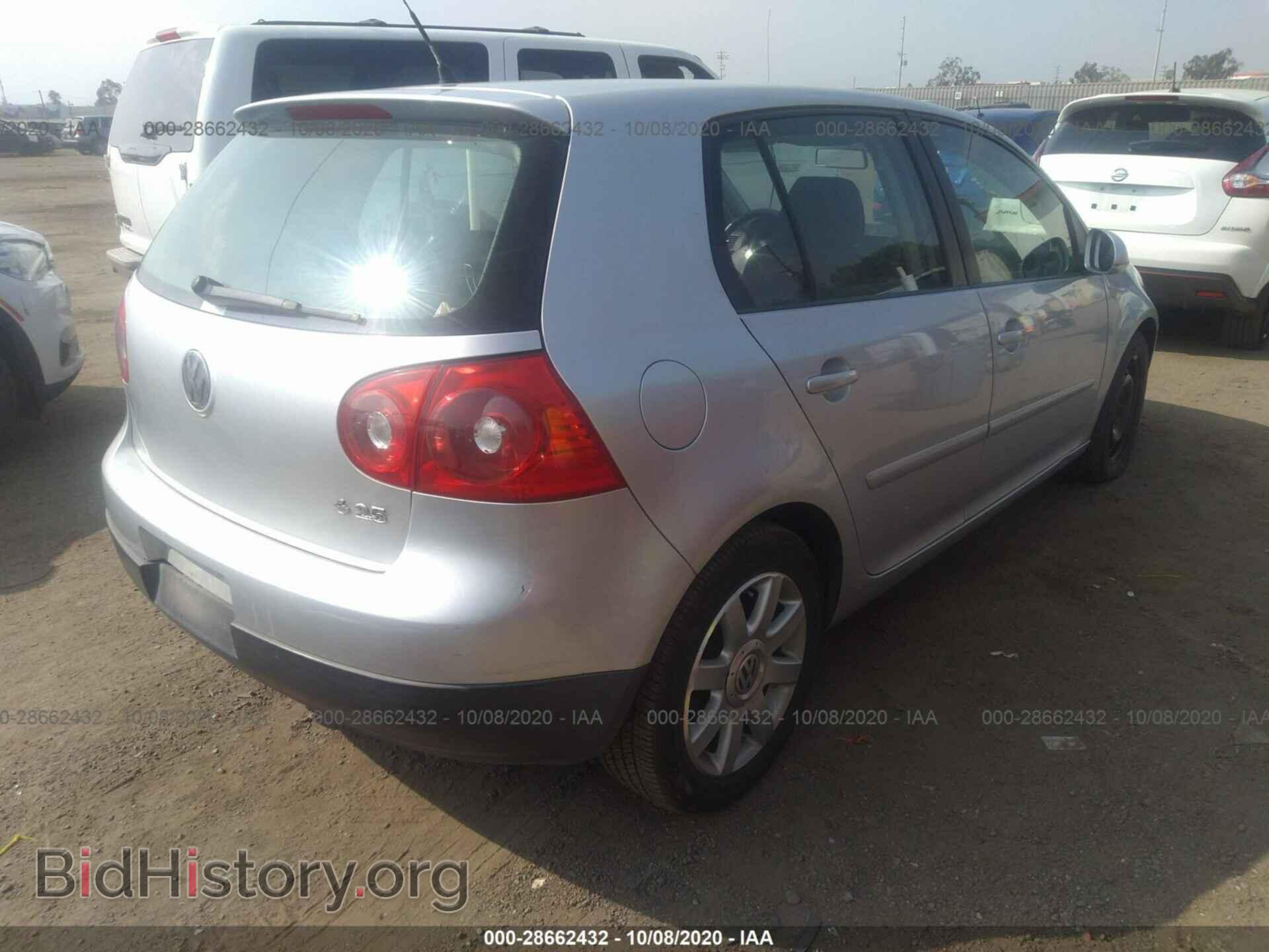 2009 VOLKSWAGEN RABBIT - VIN: WVWDB71K39W017714 - Фото 4