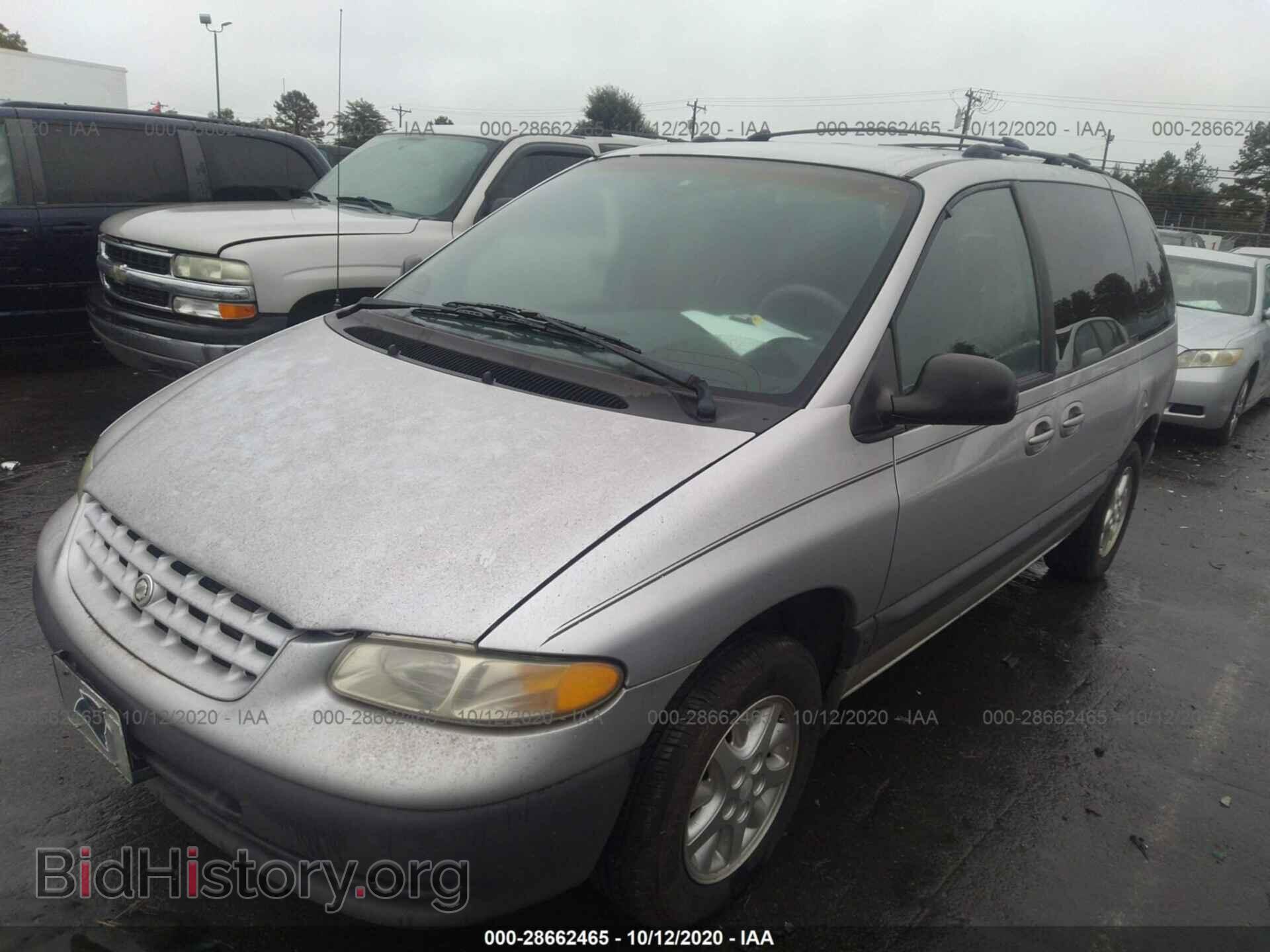 2000 CHRYSLER VOYAGER - VIN: 2C4GJ45G0YR670853 - Фото 2