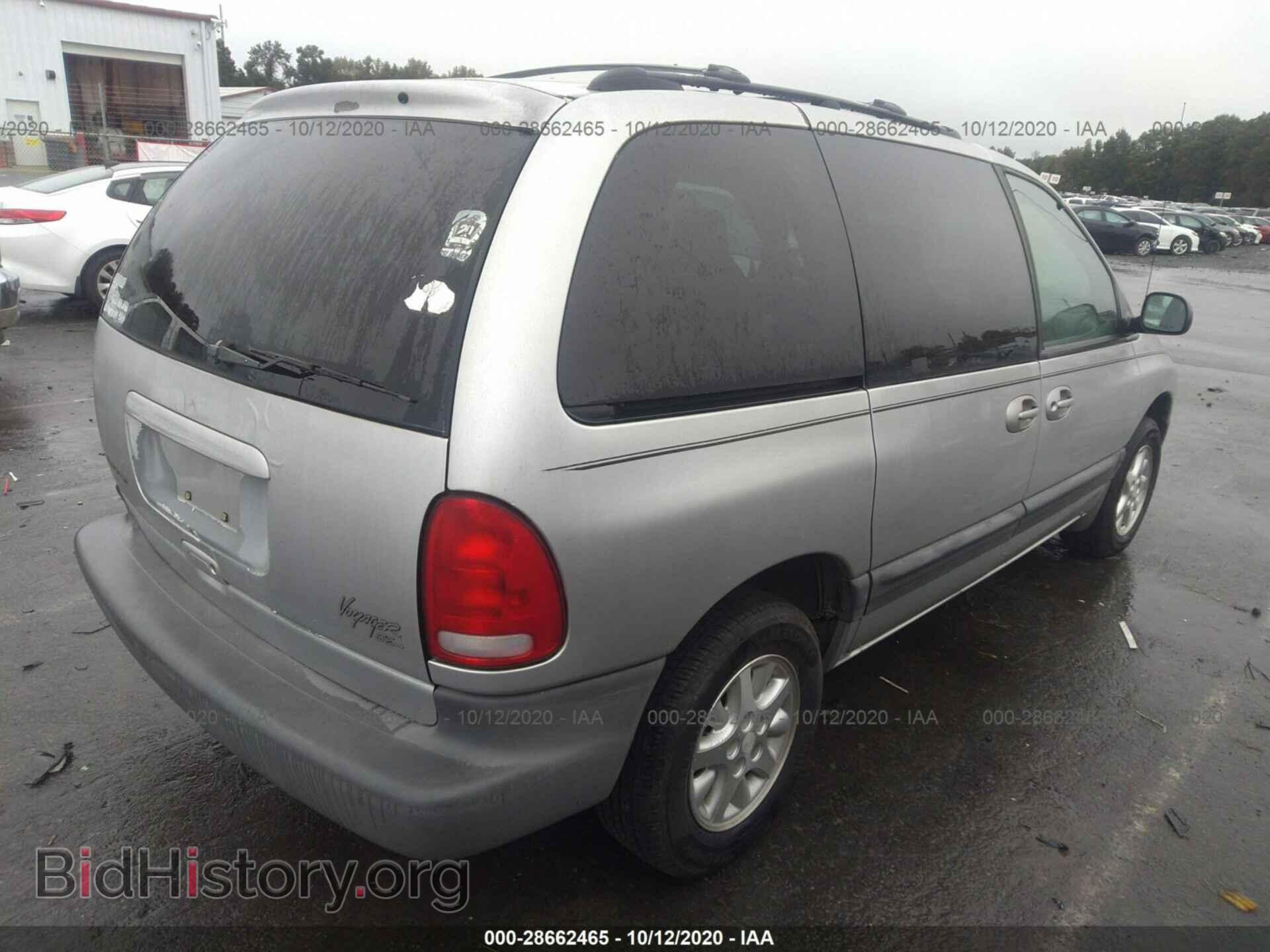 2000 CHRYSLER VOYAGER - VIN: 2C4GJ45G0YR670853 - Фото 4